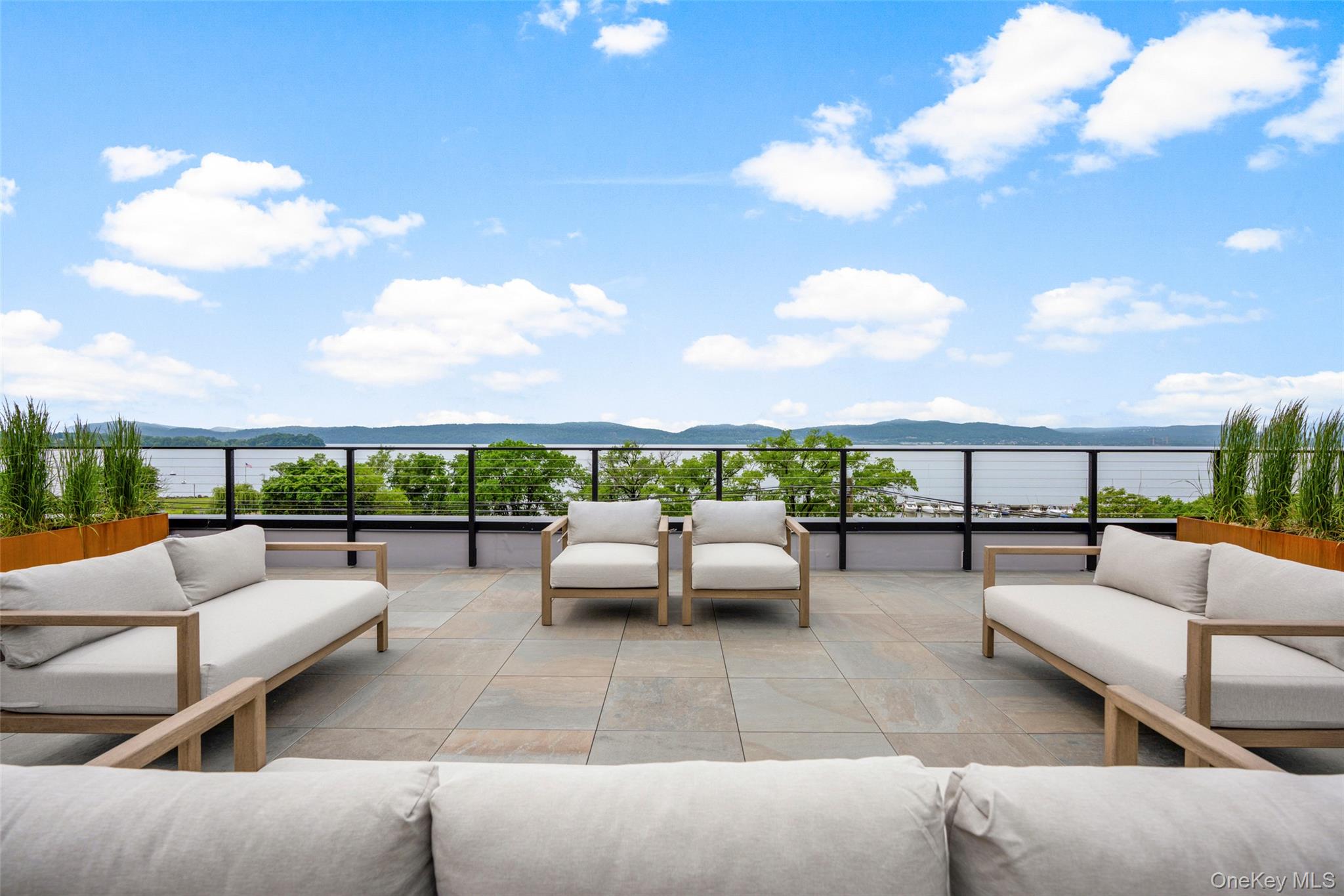 25 S Riverside Avenue Unit 305, Croton-on-Hudson NY 10520