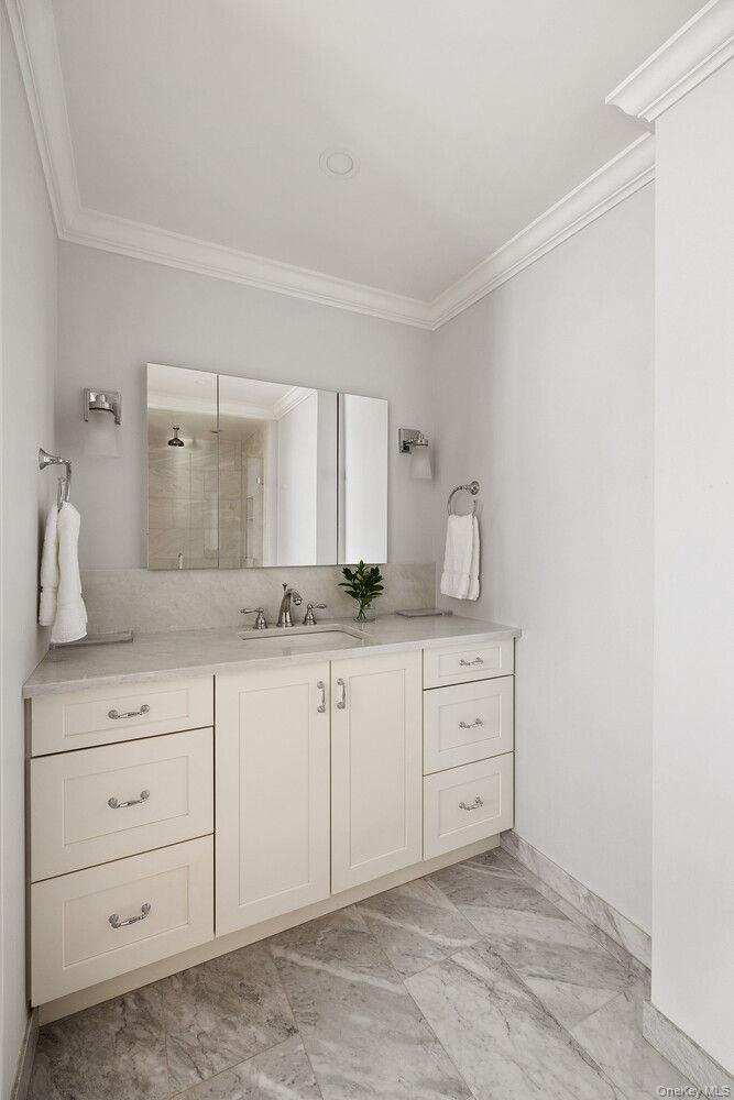 27 W 72ND Street Unit 205, Manhattan NY 10023