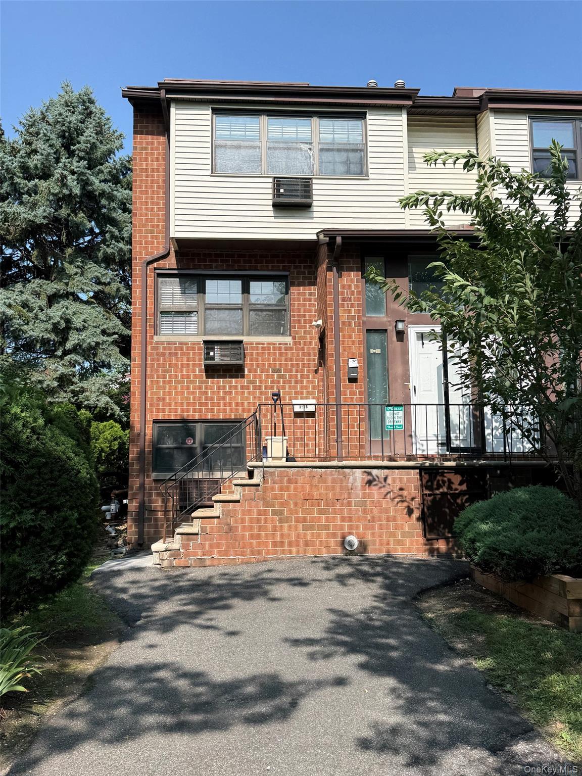 316 121st Street Unit 72A, College Point NY 11356
