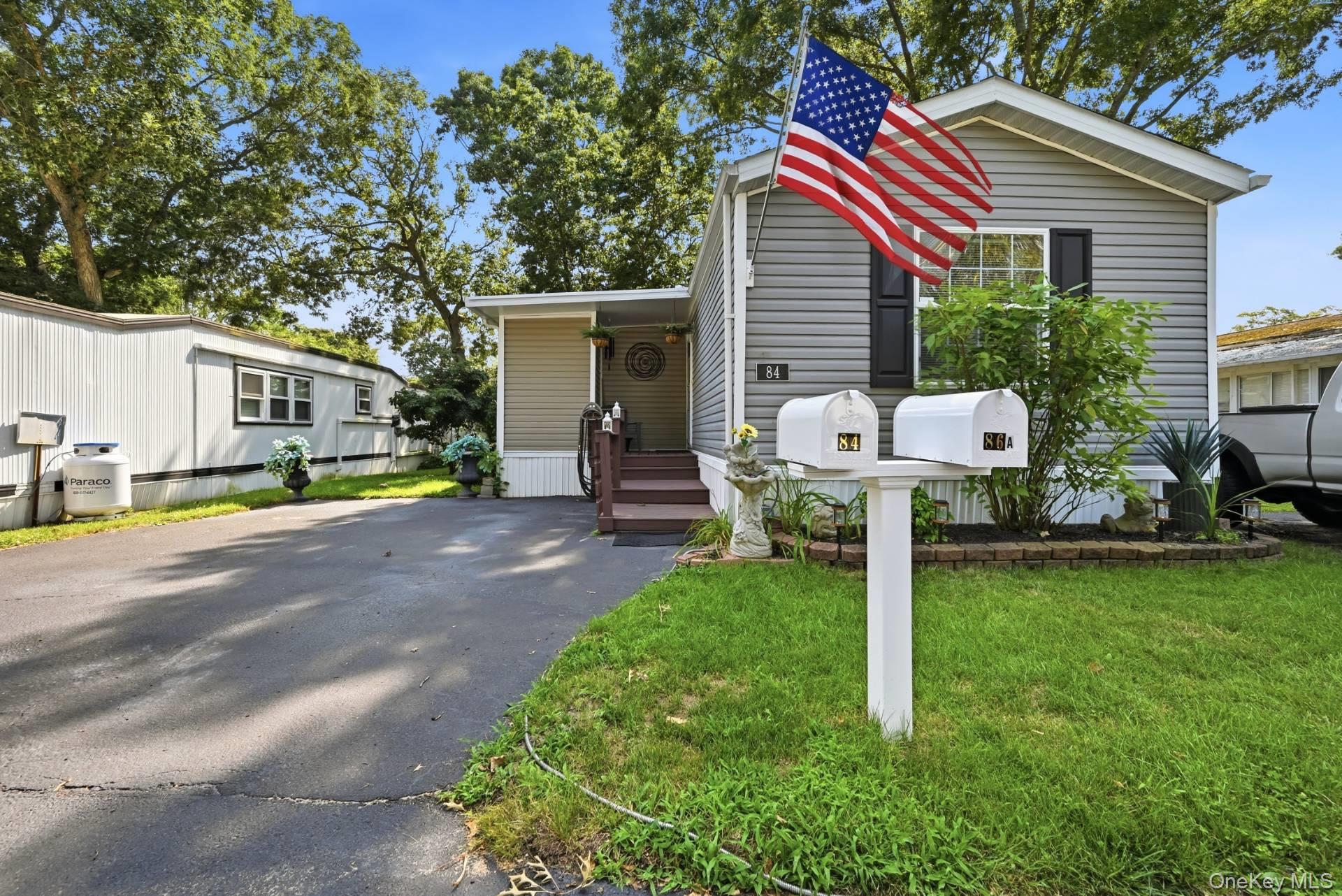 37 Hubbard Avenue Unit 84, Riverhead NY 11901
