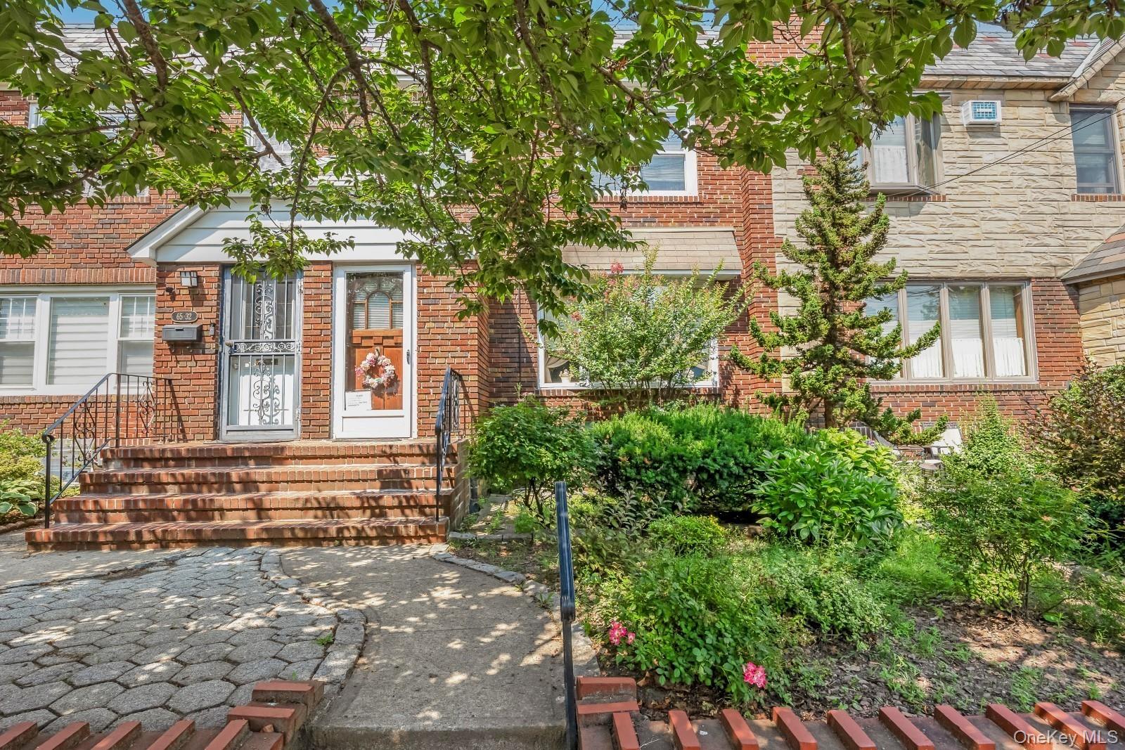 65-30 78th Street, Middle Village NY 11379