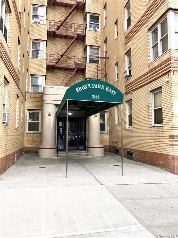 2166 Bronx Park E Unit 6C, Bronx NY 10462