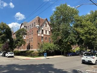 160-15 Powells Cove Boulevard Unit E301, Beechhurst NY 11357