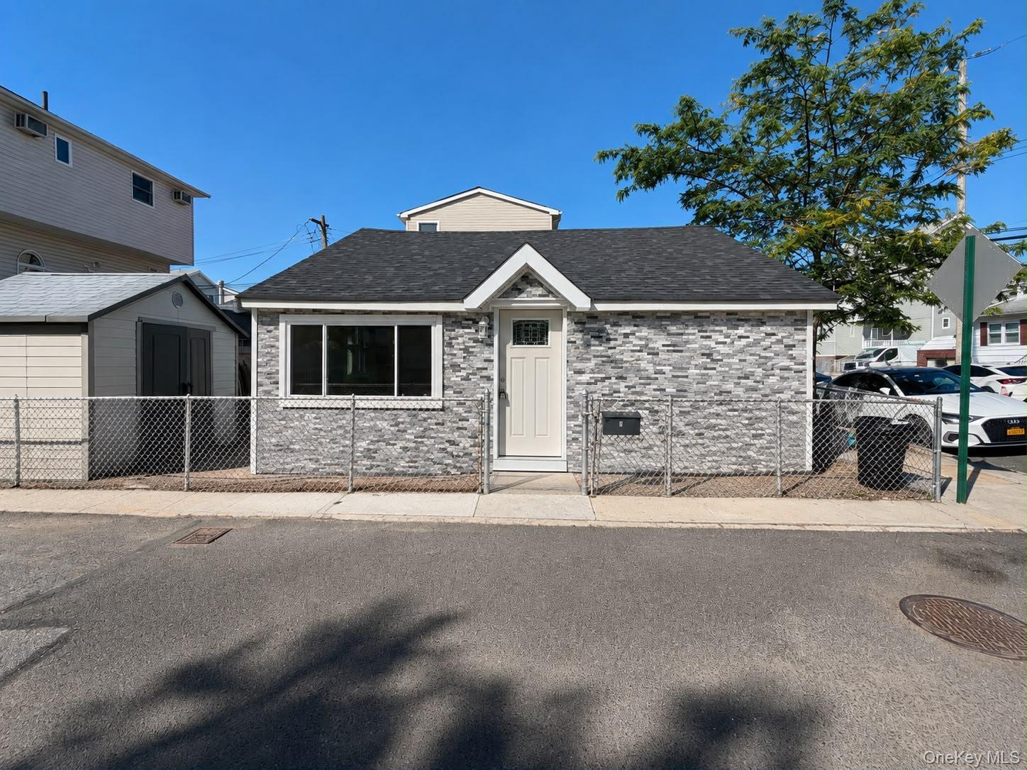 11 Ivan Court, Brooklyn NY 11229