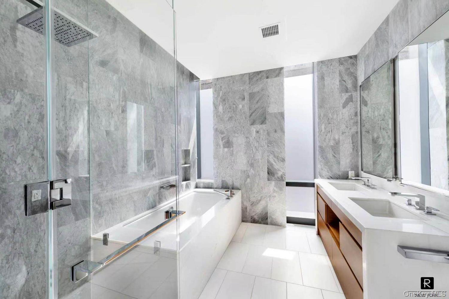 277 Fifth Avenue Unit 15-D, Manhattan NY 10016