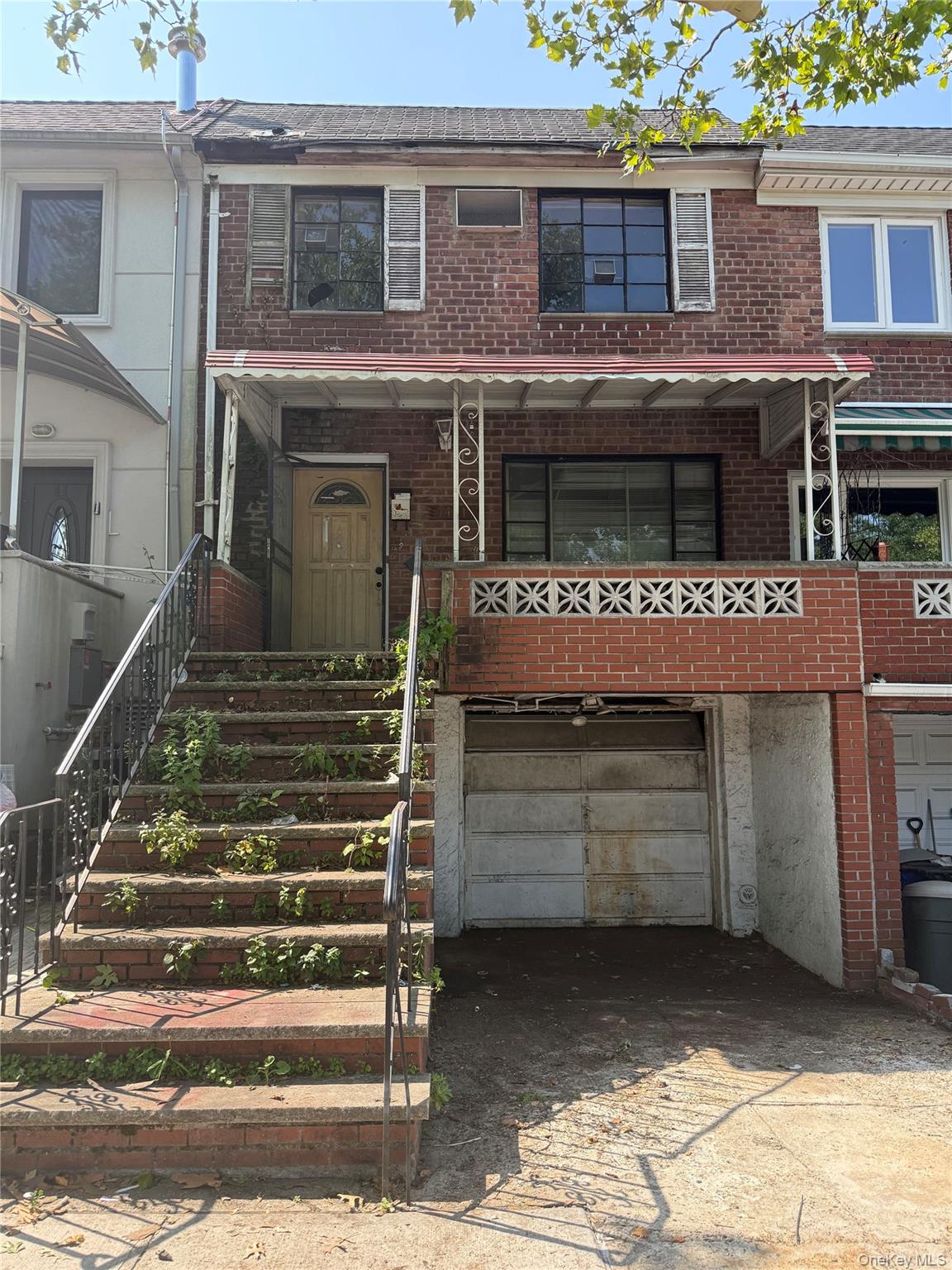 14410 Gravett Road, Flushing NY 11367