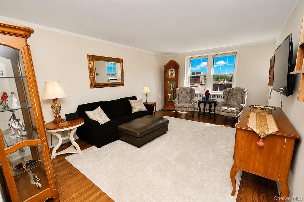 253 Garth Road Unit 6F, Scarsdale NY 10583