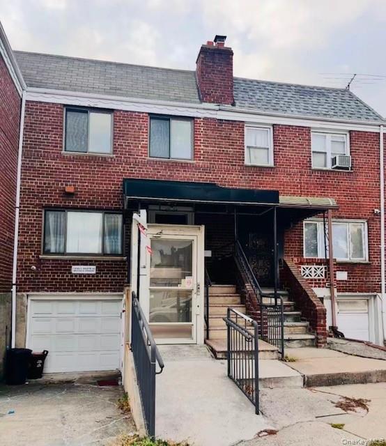 5834 main Street, Flushing NY 11355