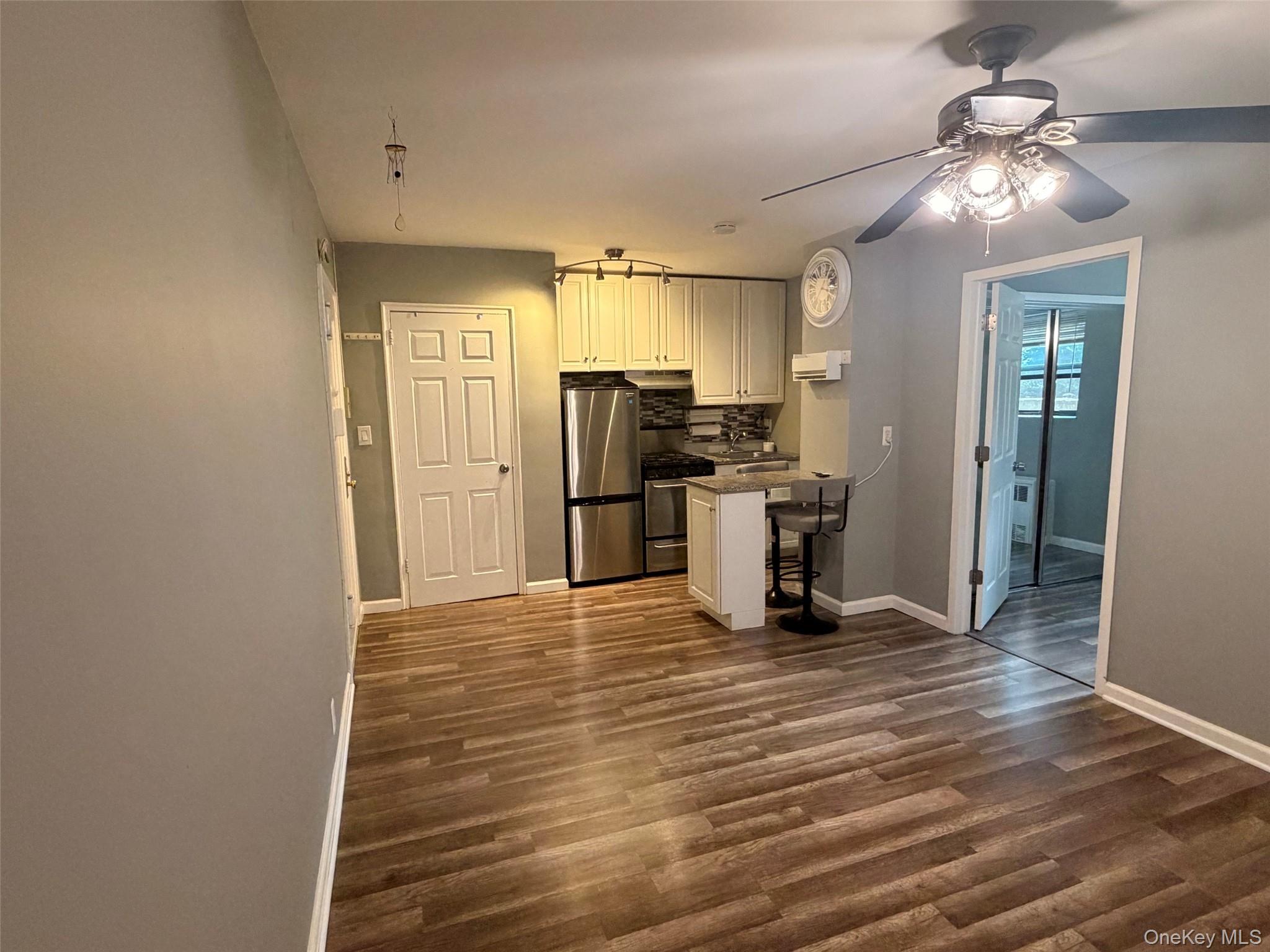 20 Shady Glen Court Unit H, New Rochelle NY 10805