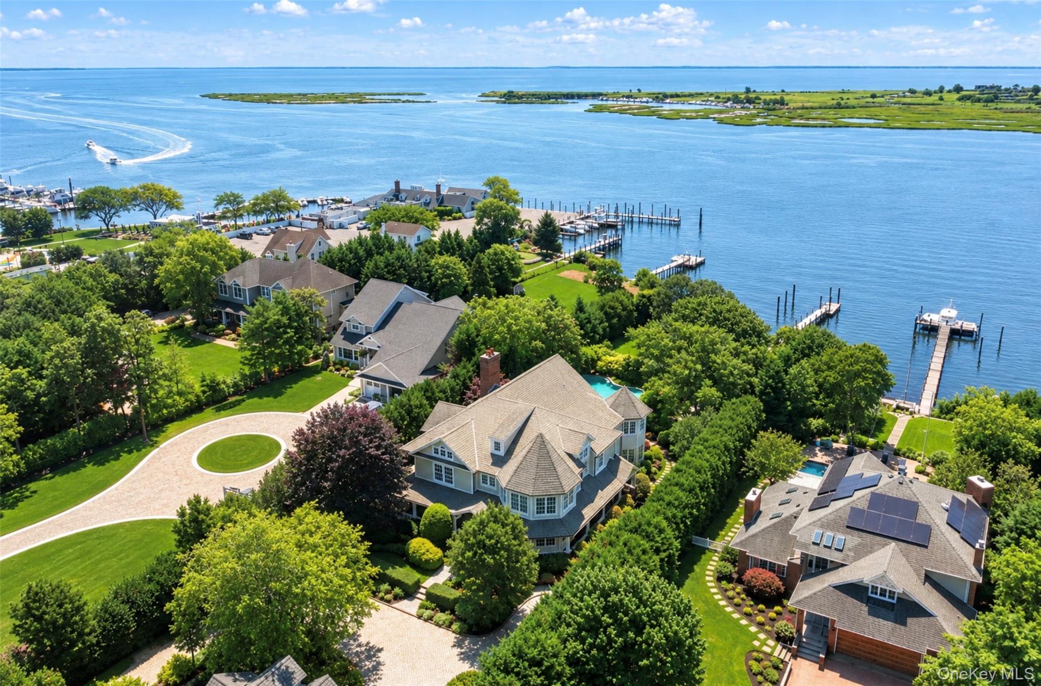 608 Shore Drive, Oakdale NY 11769