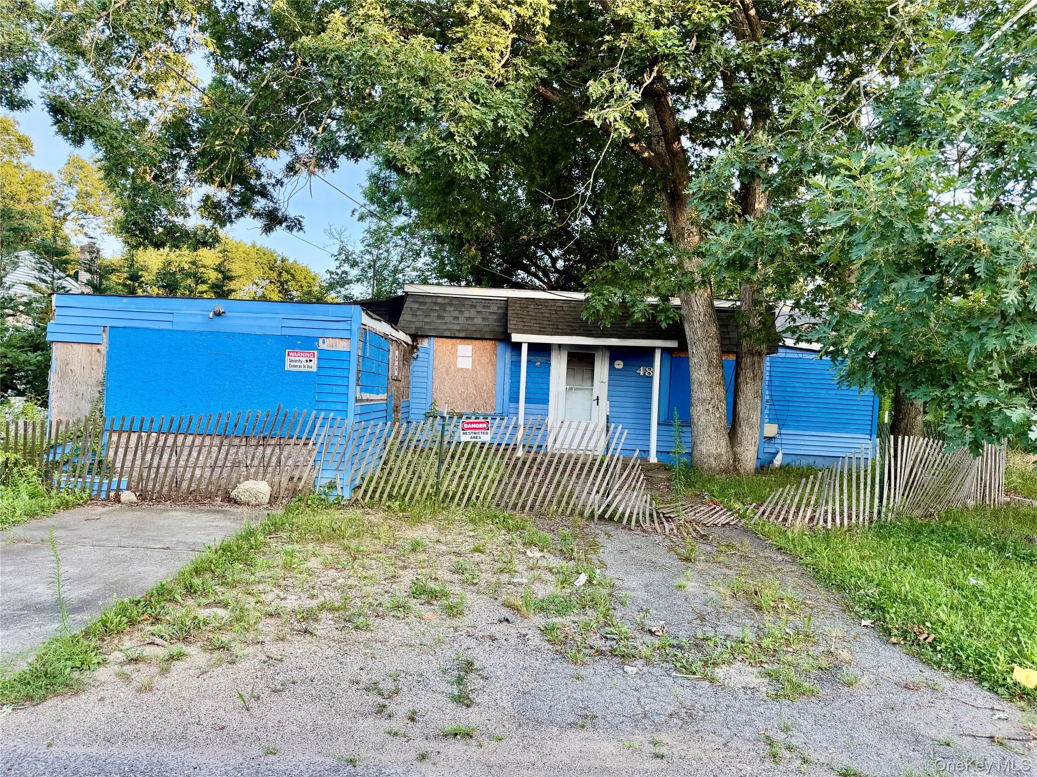 48 Cocoanut Street, Central Islip NY 11722