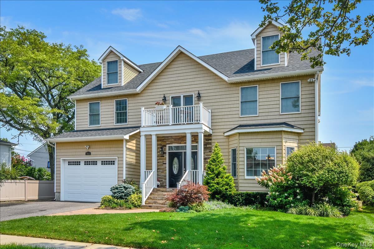 954 Glenridge Avenue, North Woodmere NY 11581