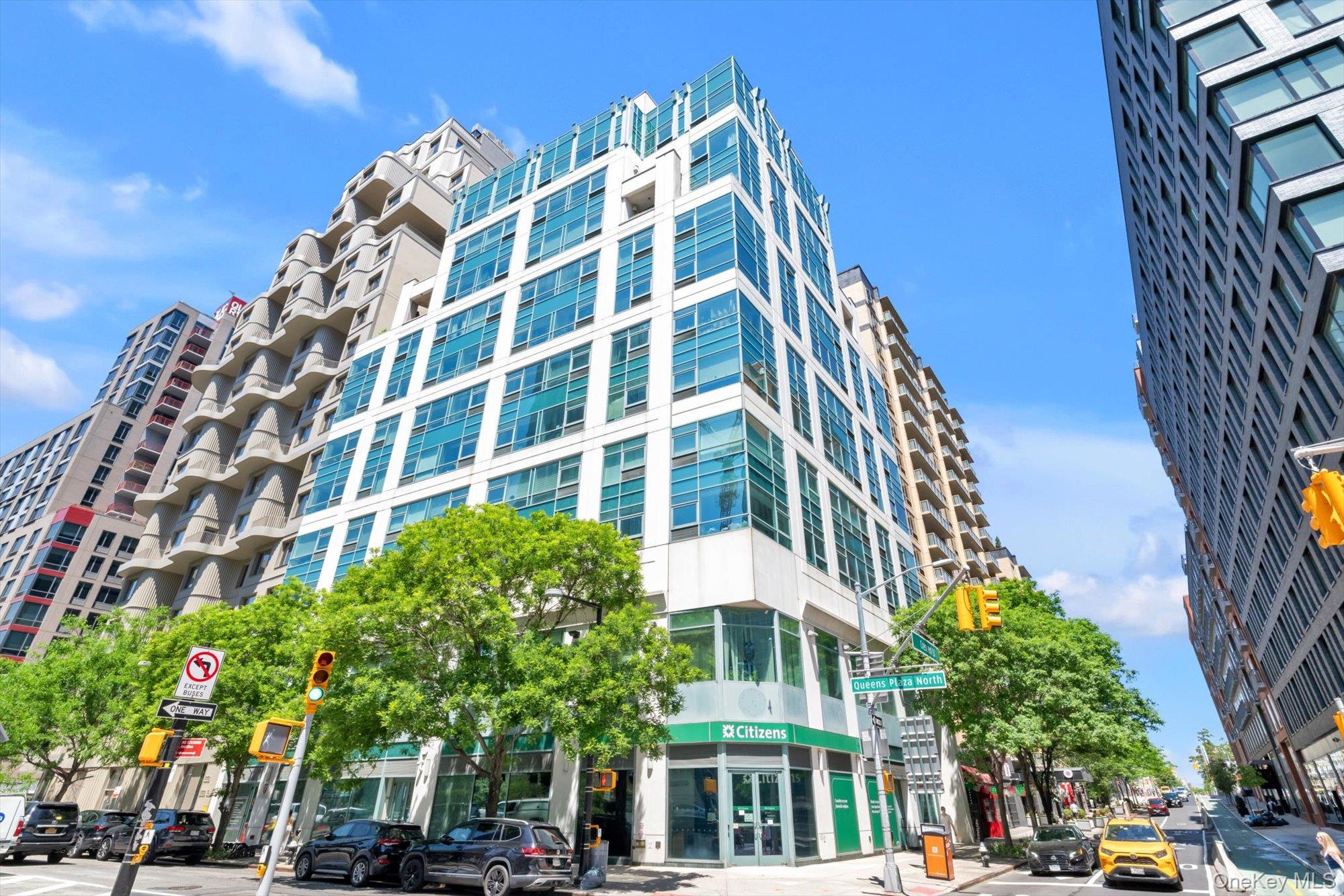 2415 Queens Plaza N Unit 6B, Long Island City NY 11101