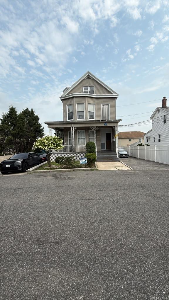 225 Edgewood Avenue, Yonkers NY 10704