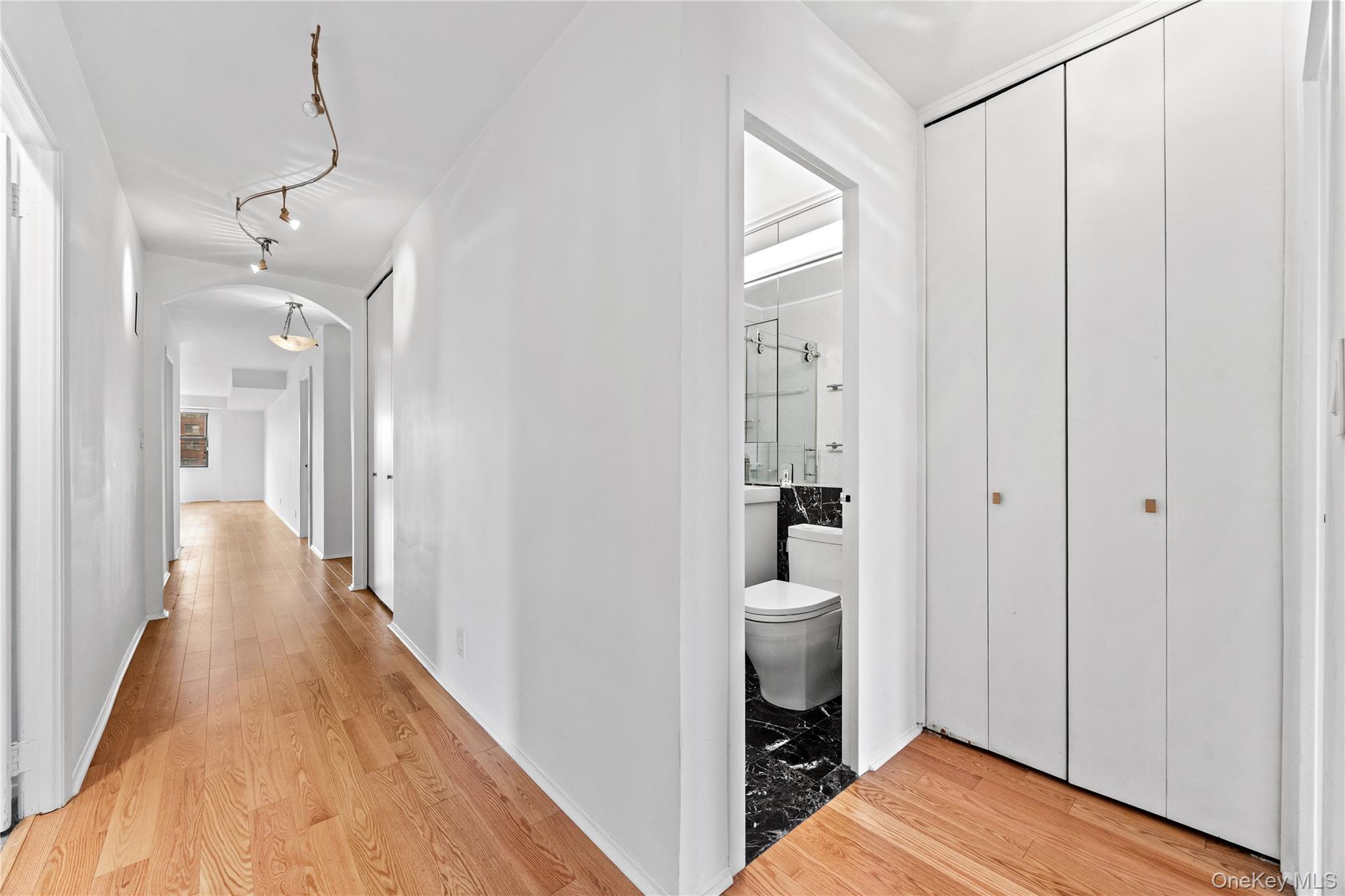 201 E 28th Street Unit 16AB, Manhattan NY 10027