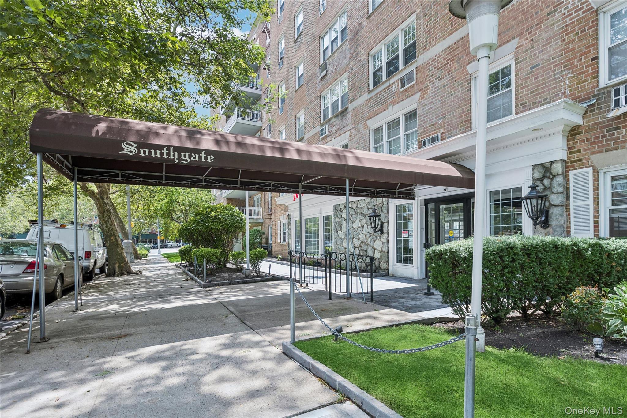14930 88th Street Unit 2E, Howard Beach NY 11414