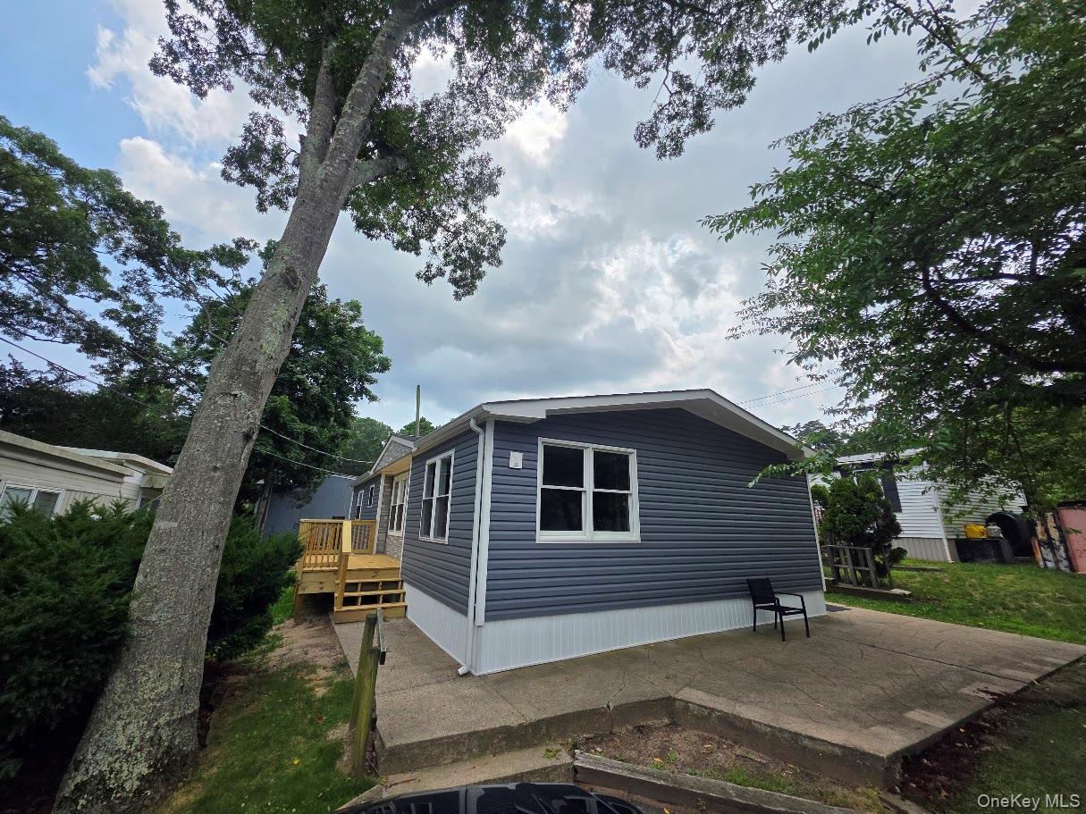 309-15 Fanning Boulevard, Riverhead NY 11901