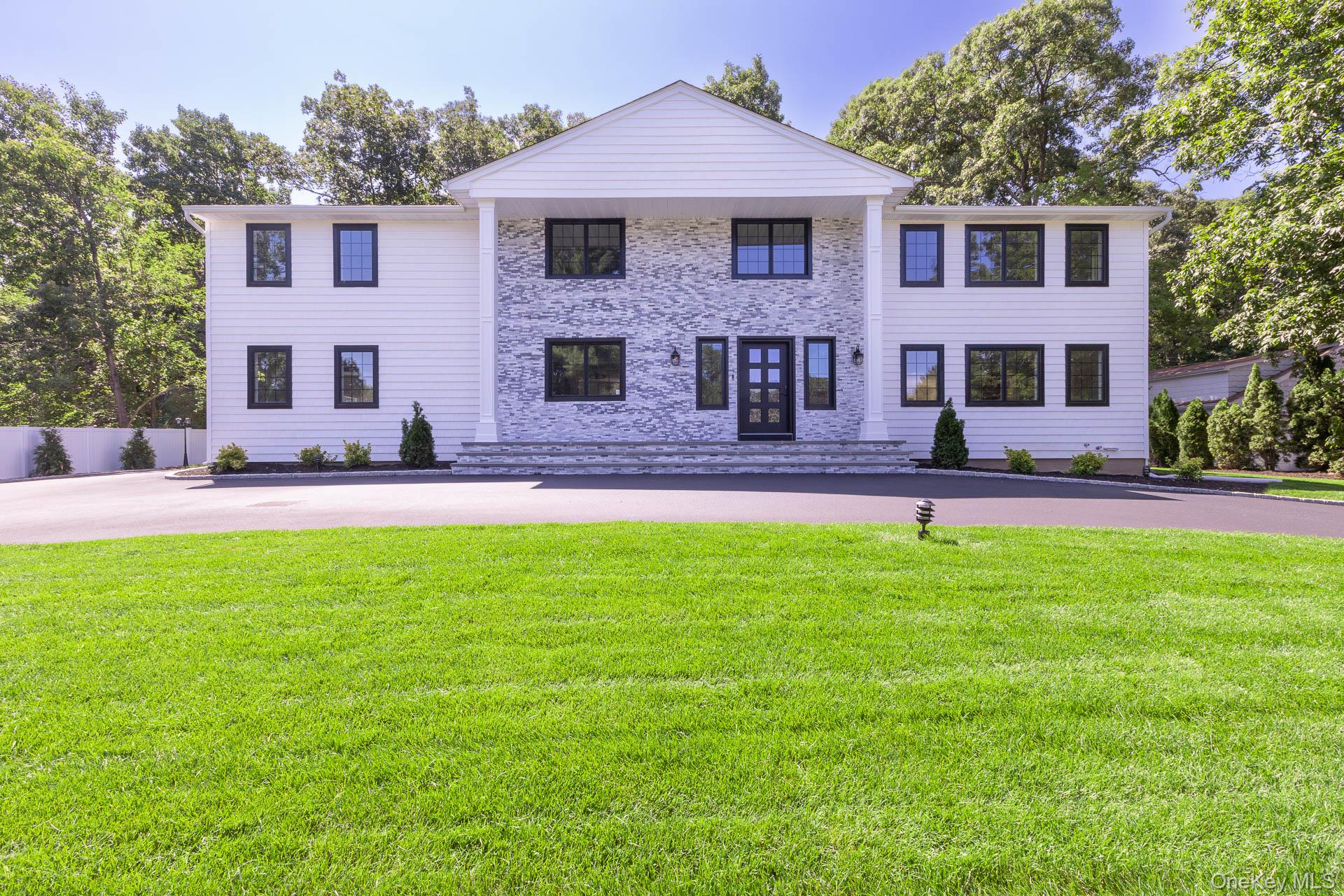 5 Hemingway Drive, Dix Hills NY 11746
