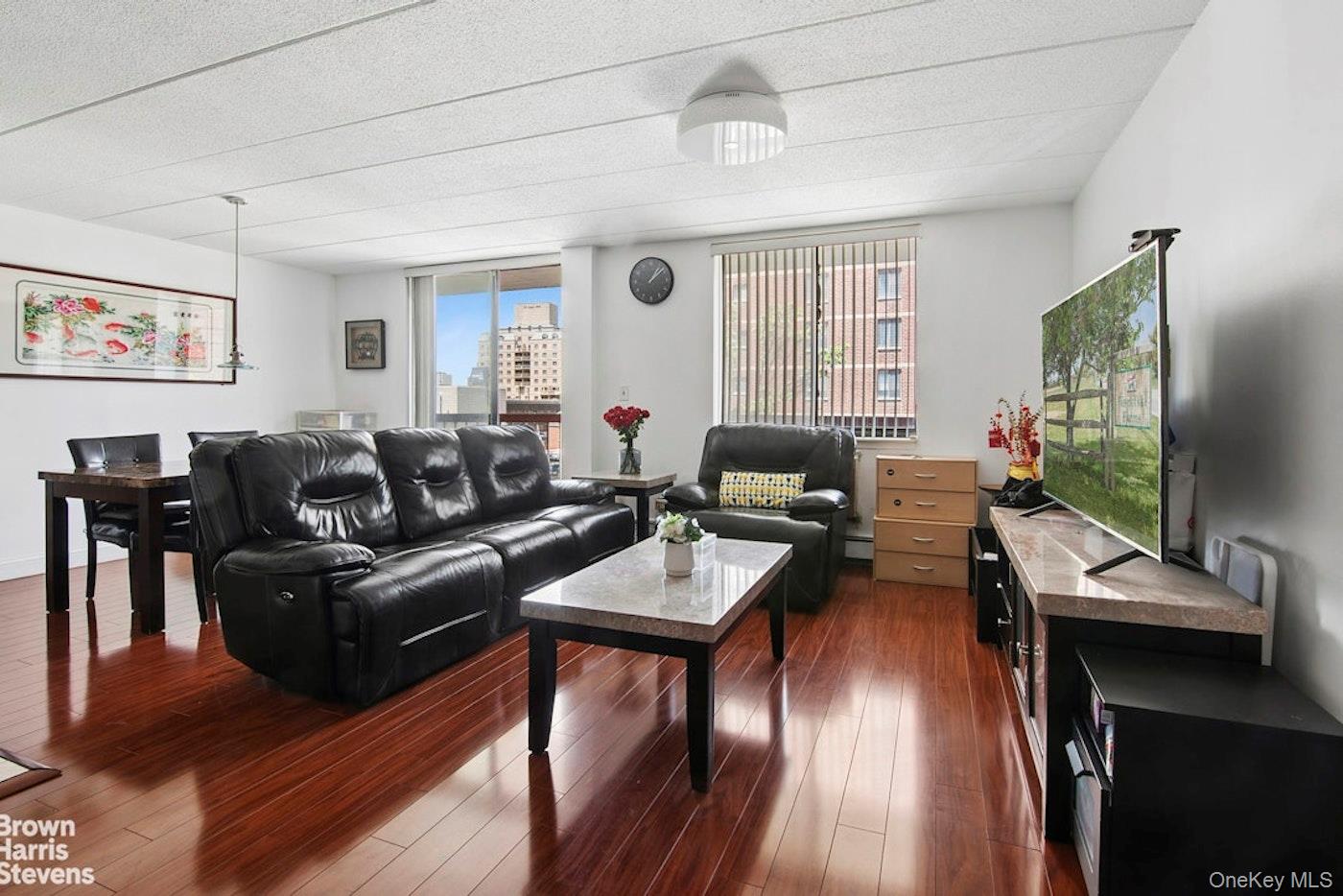 13624 Maple Avenue Unit 3D, Flushing NY 11355