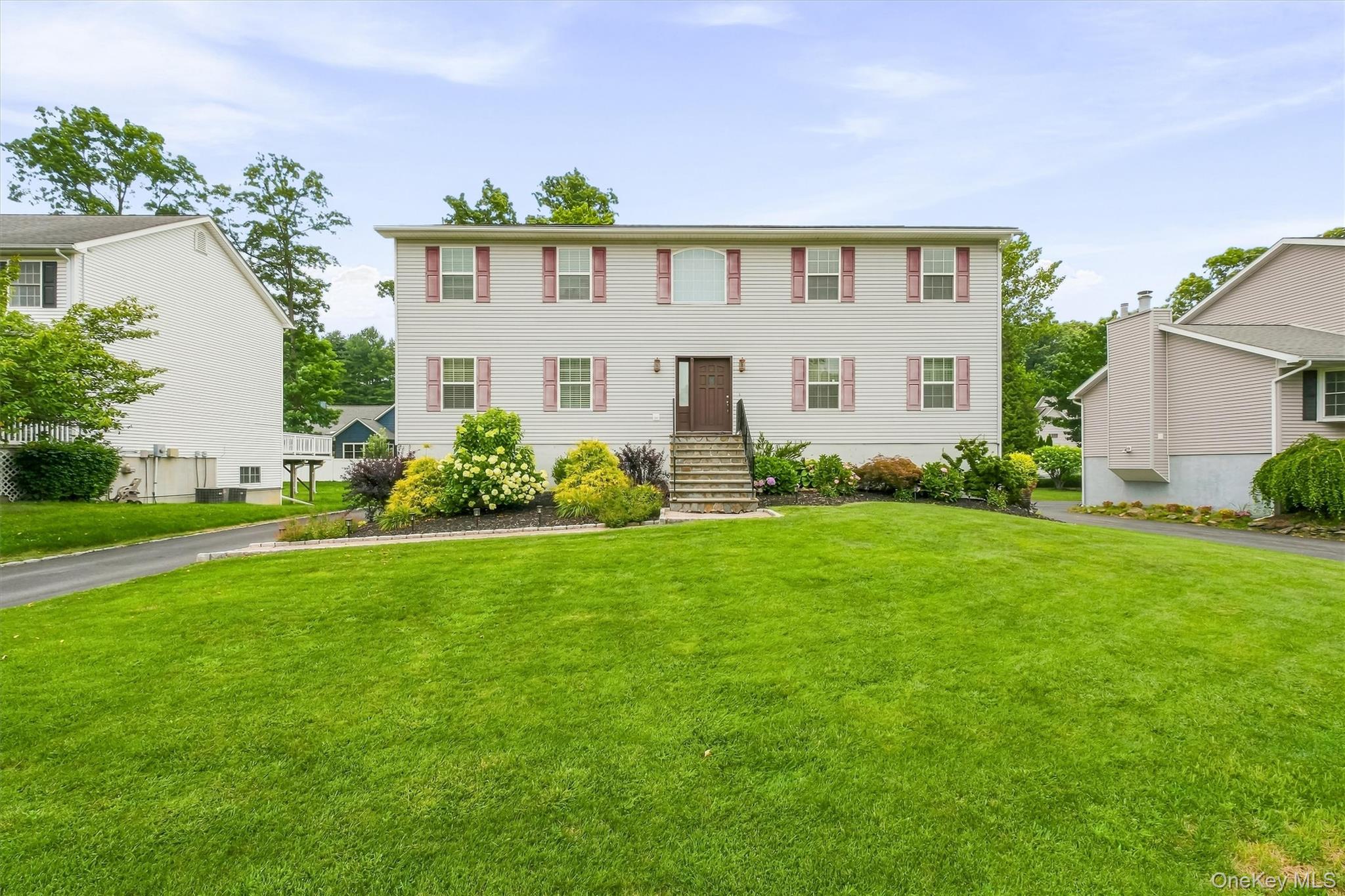 5 Marie Court, Poughkeepsie NY 12601