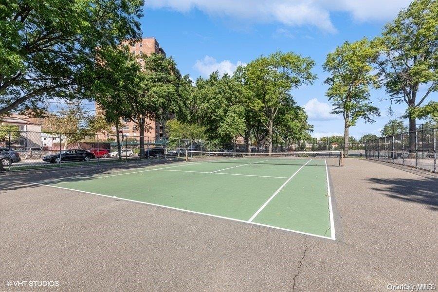 61-20 Grand Central Parkway Unit A1203, Forest Hills NY 11375