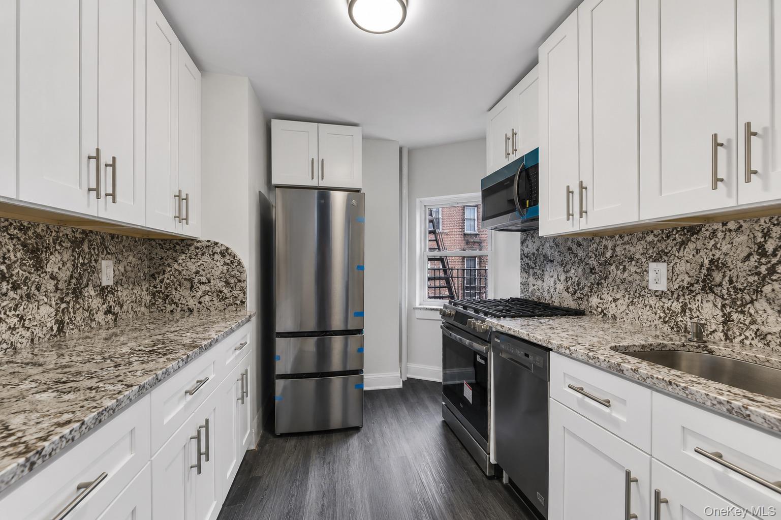 141-12 78th Avenue Unit 3-H, Flushing NY 11367