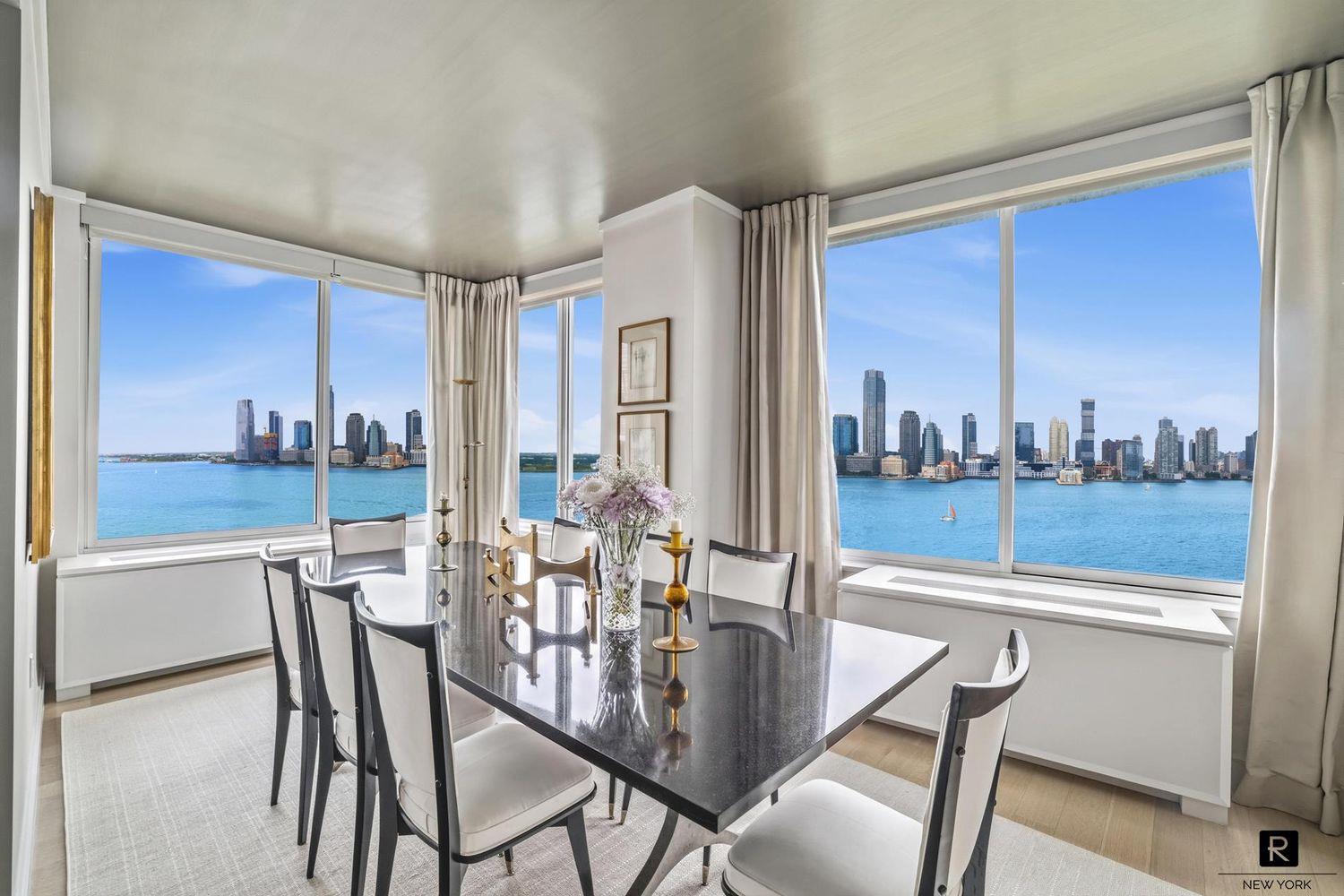212 Warren Street Unit 17-C, Manhattan NY 10282