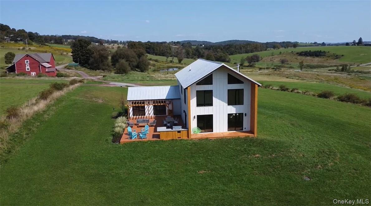 32 Long Farm Way, Callicoon NY 12723