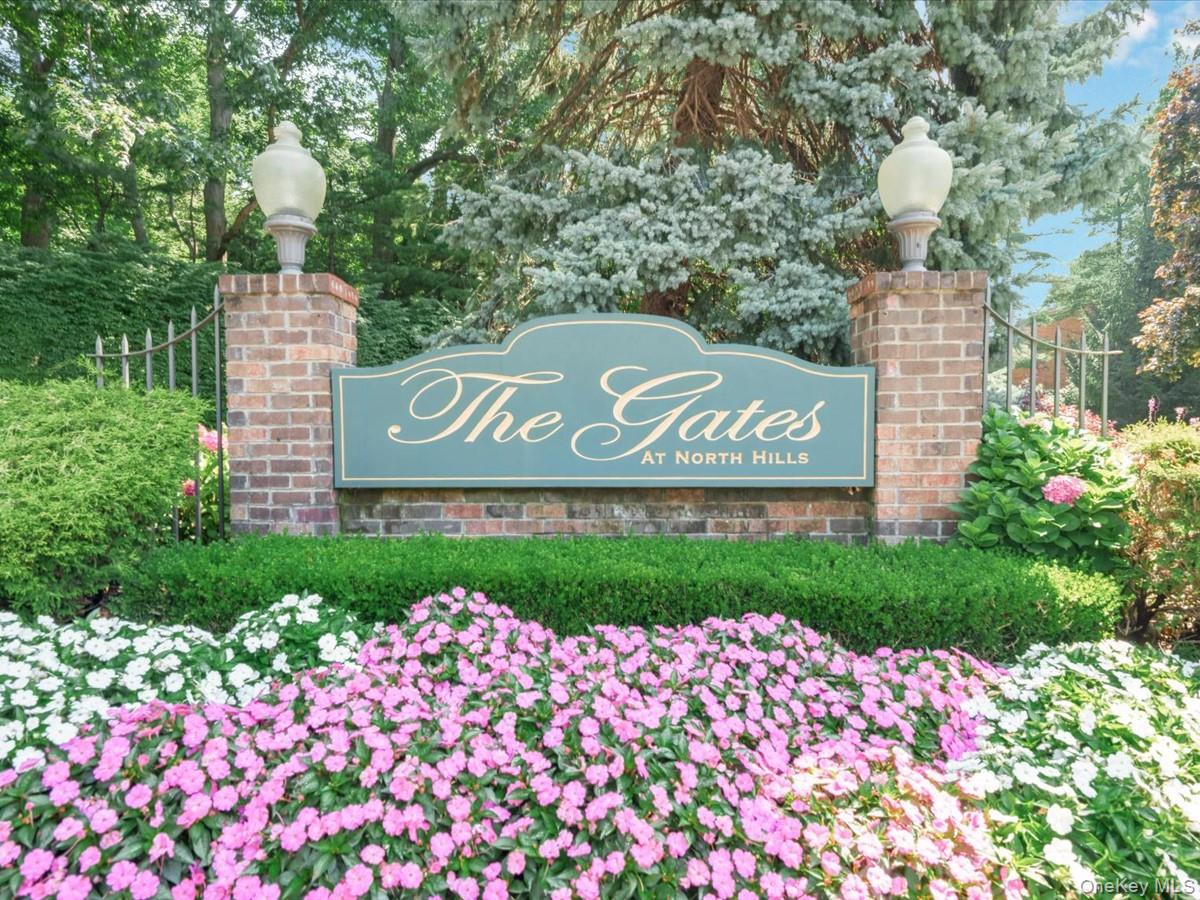34 Windsor Gate Drive, New Hyde Park NY 11040