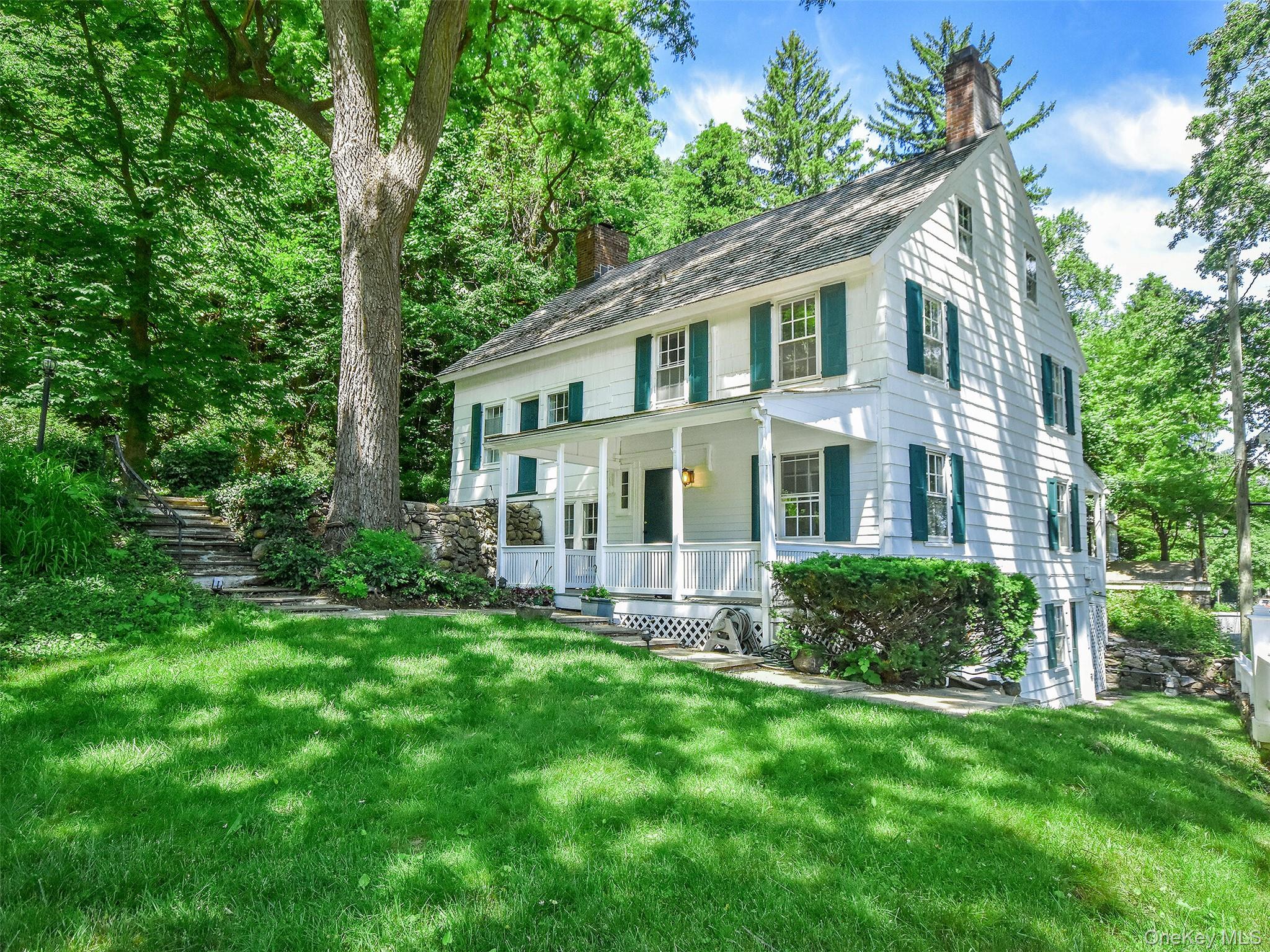 150 Main Street, Roslyn NY 11576