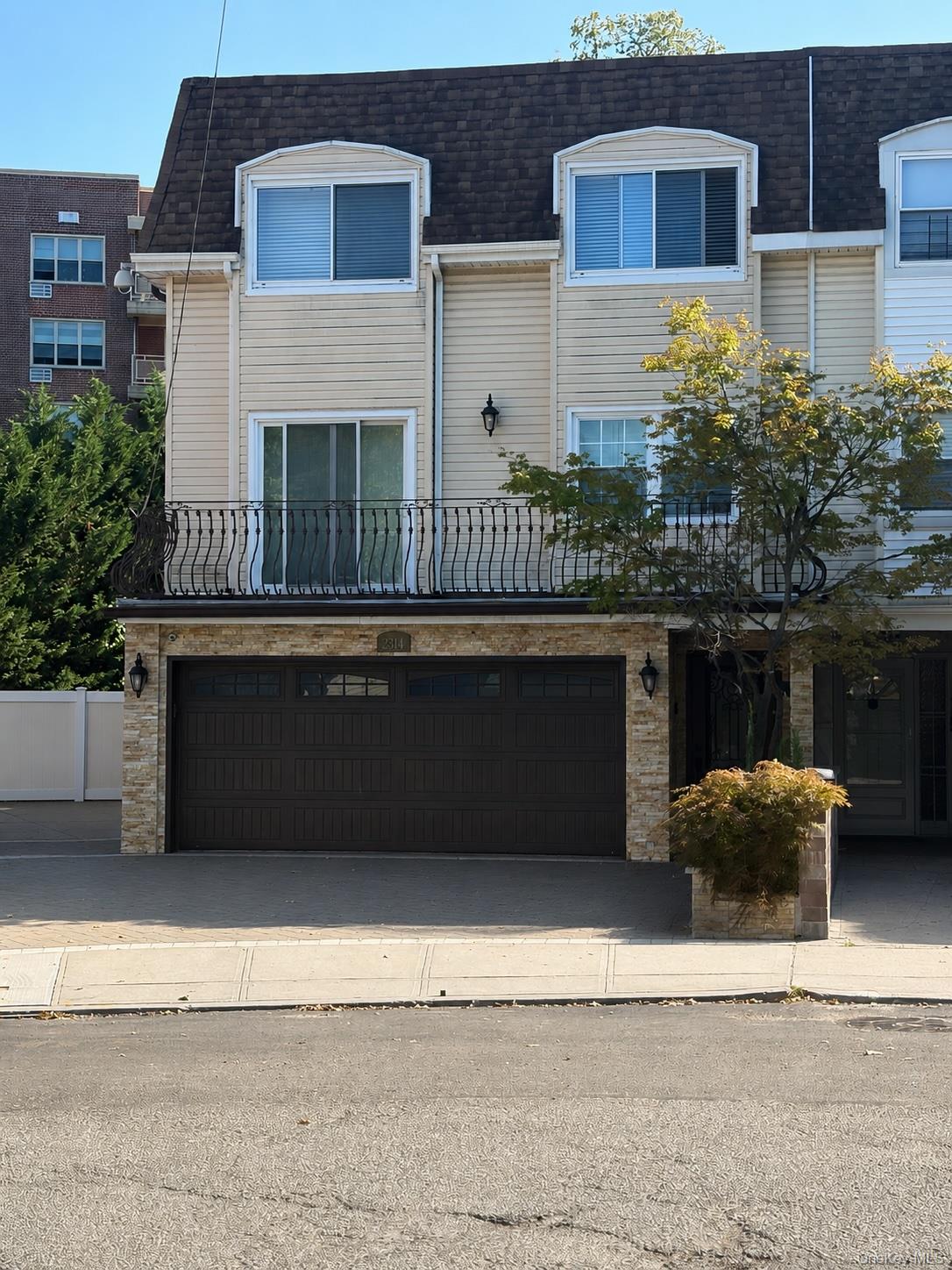 2314 215TH Street, Bayside NY 11360