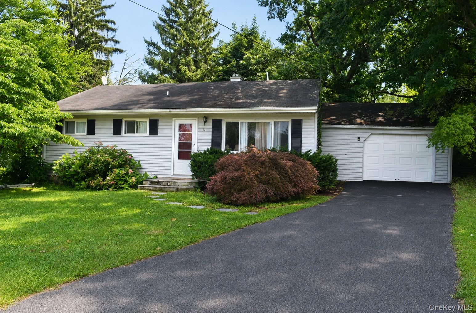 14 Perry Road, Cornwall NY 12518