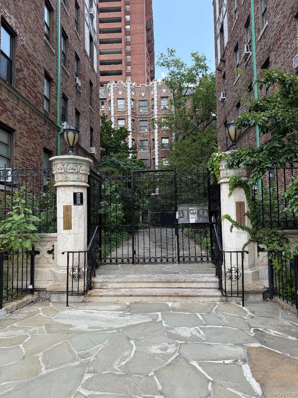 3396 Wayne Avenue Unit D43, Bronx NY 10467