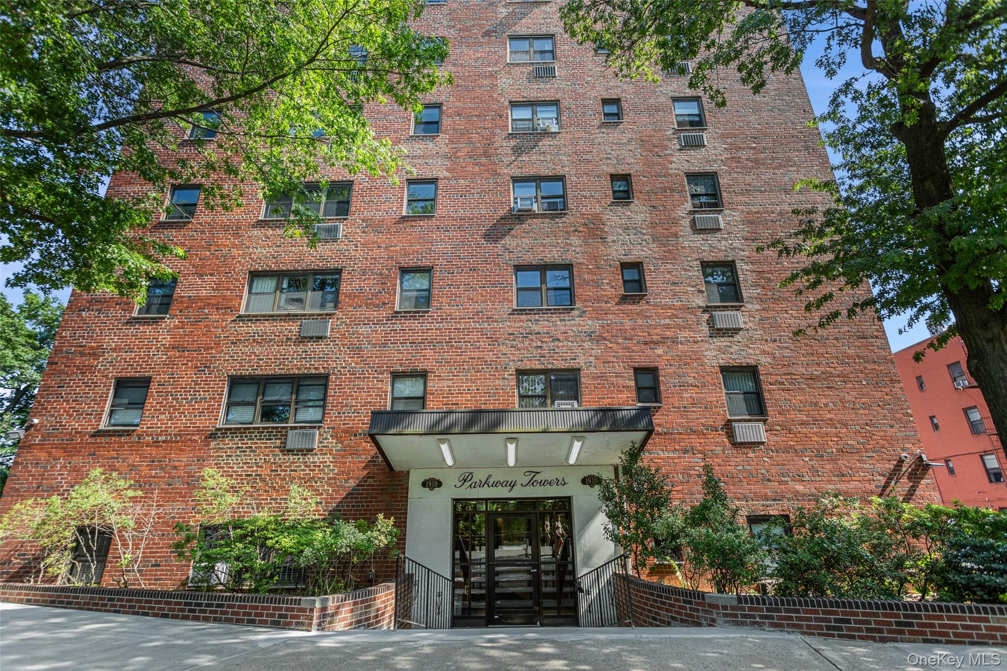 1910 Pelham Parkway S Unit 5C, Bronx NY 10461