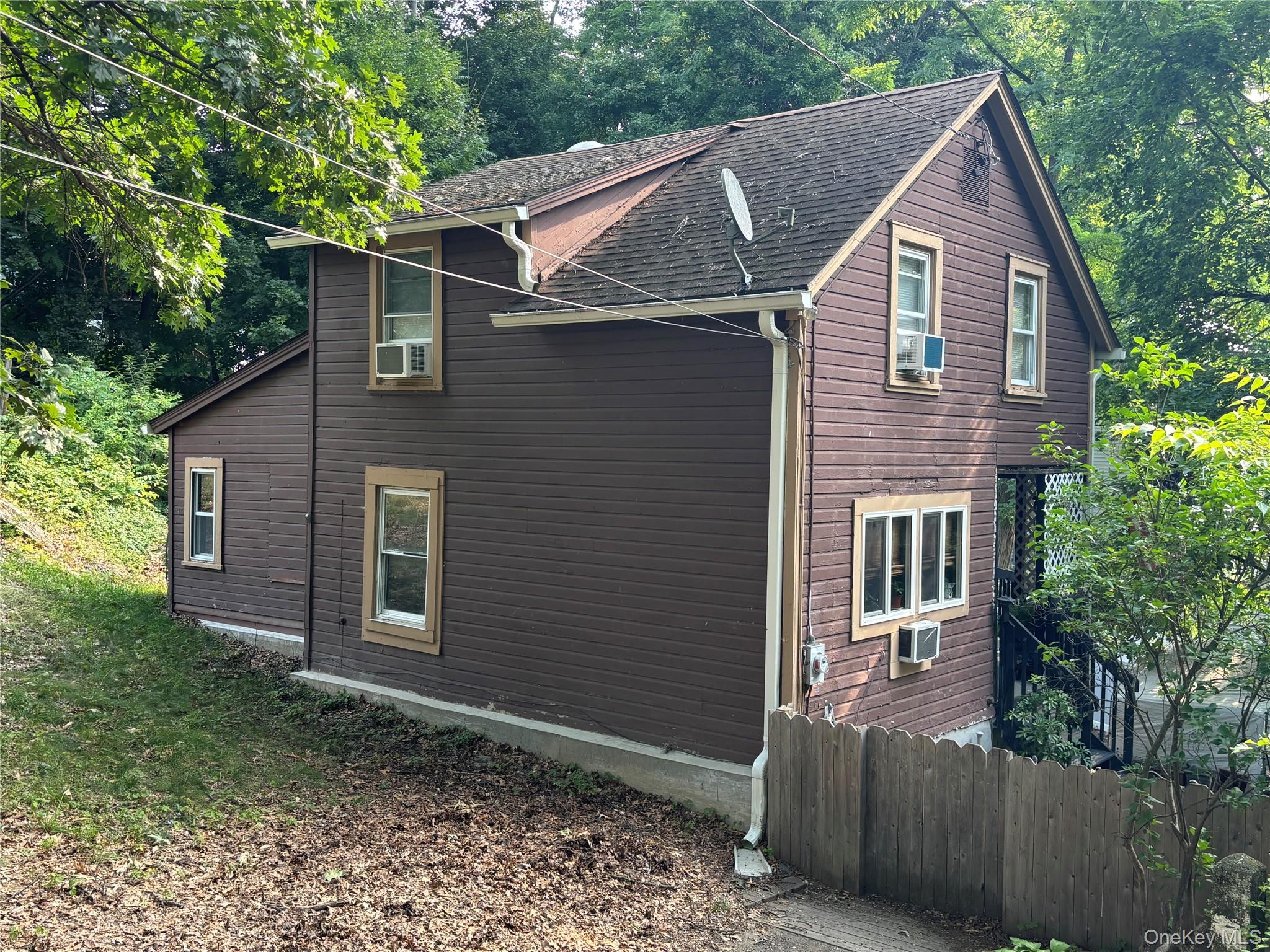 55 Boulevard Knolls, Poughkeepsie NY 12601
