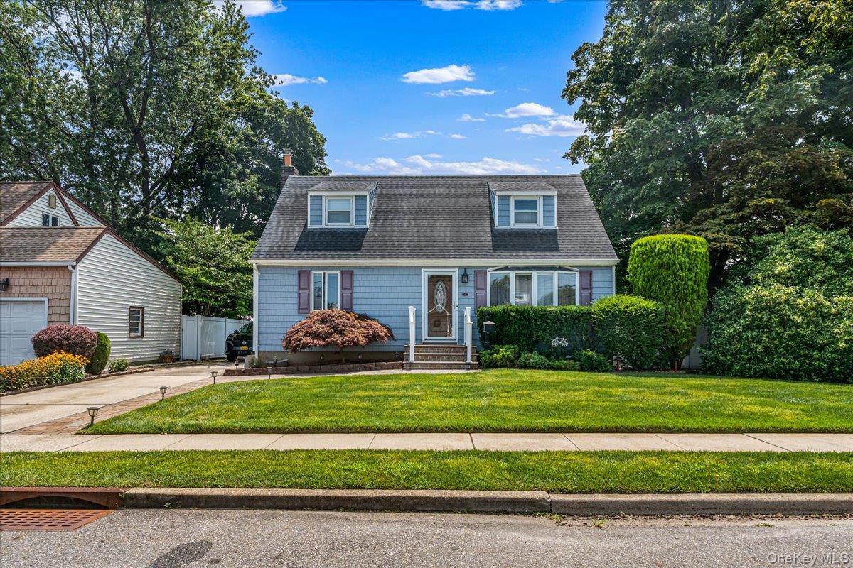 2 Gateway, Farmingdale NY 11735