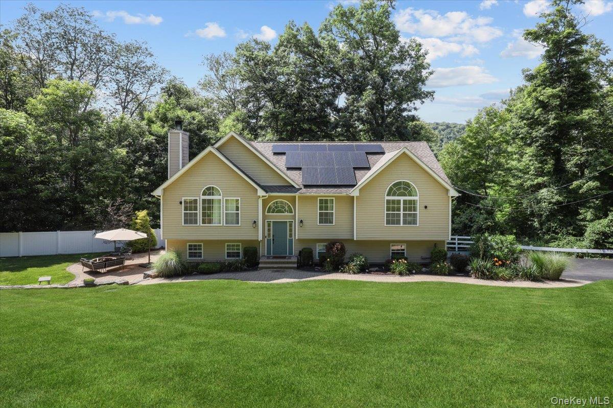 39 New Hill Road, Putnam Valley NY 10579