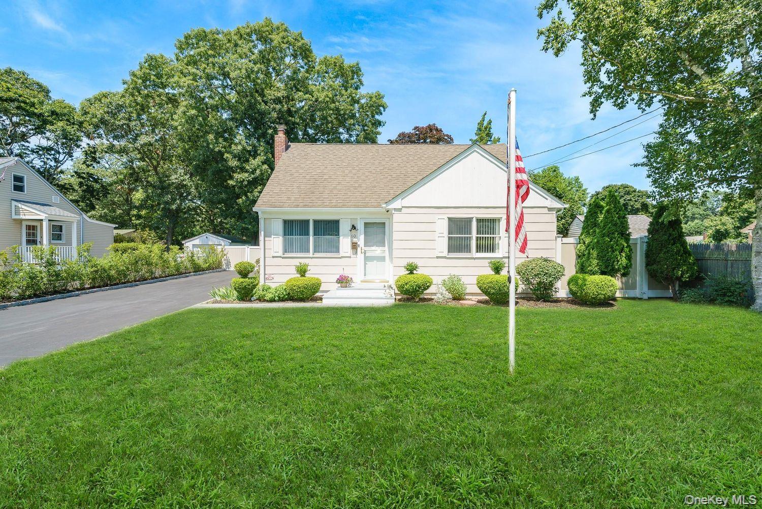 60 Hubbard Avenue, Riverhead NY 11901