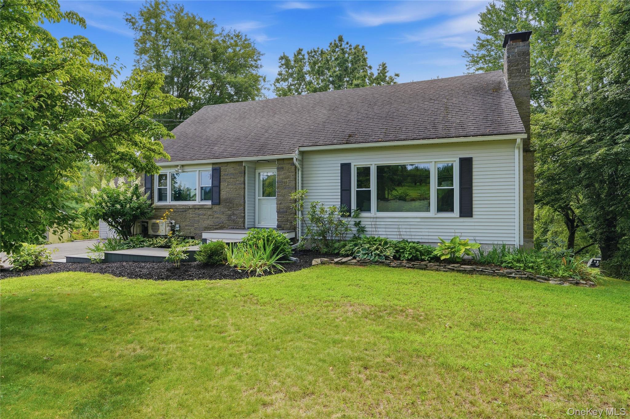16 Gabriety Road, Highland NY 12528