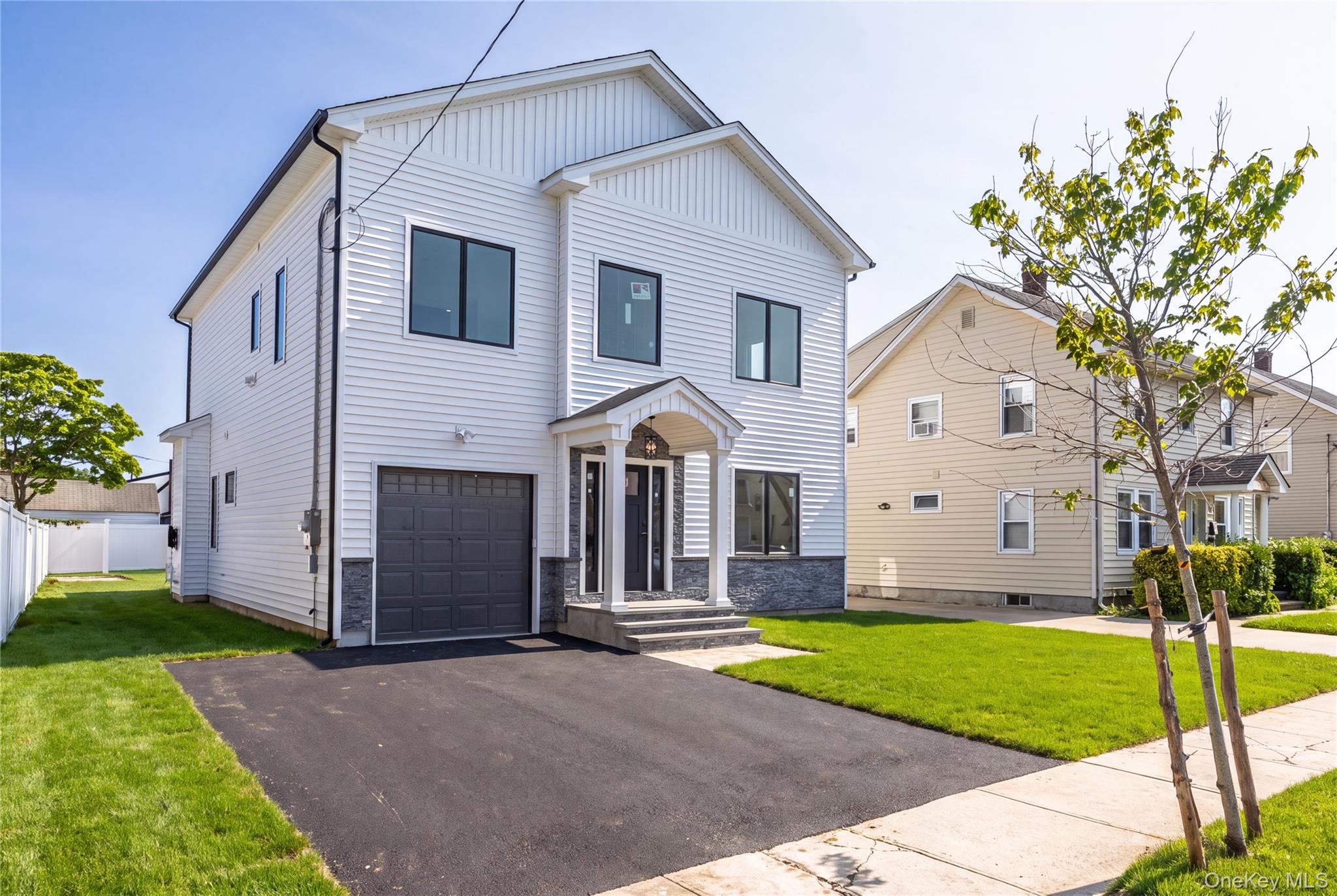 43 Westbury Avenue, Mineola NY 11501