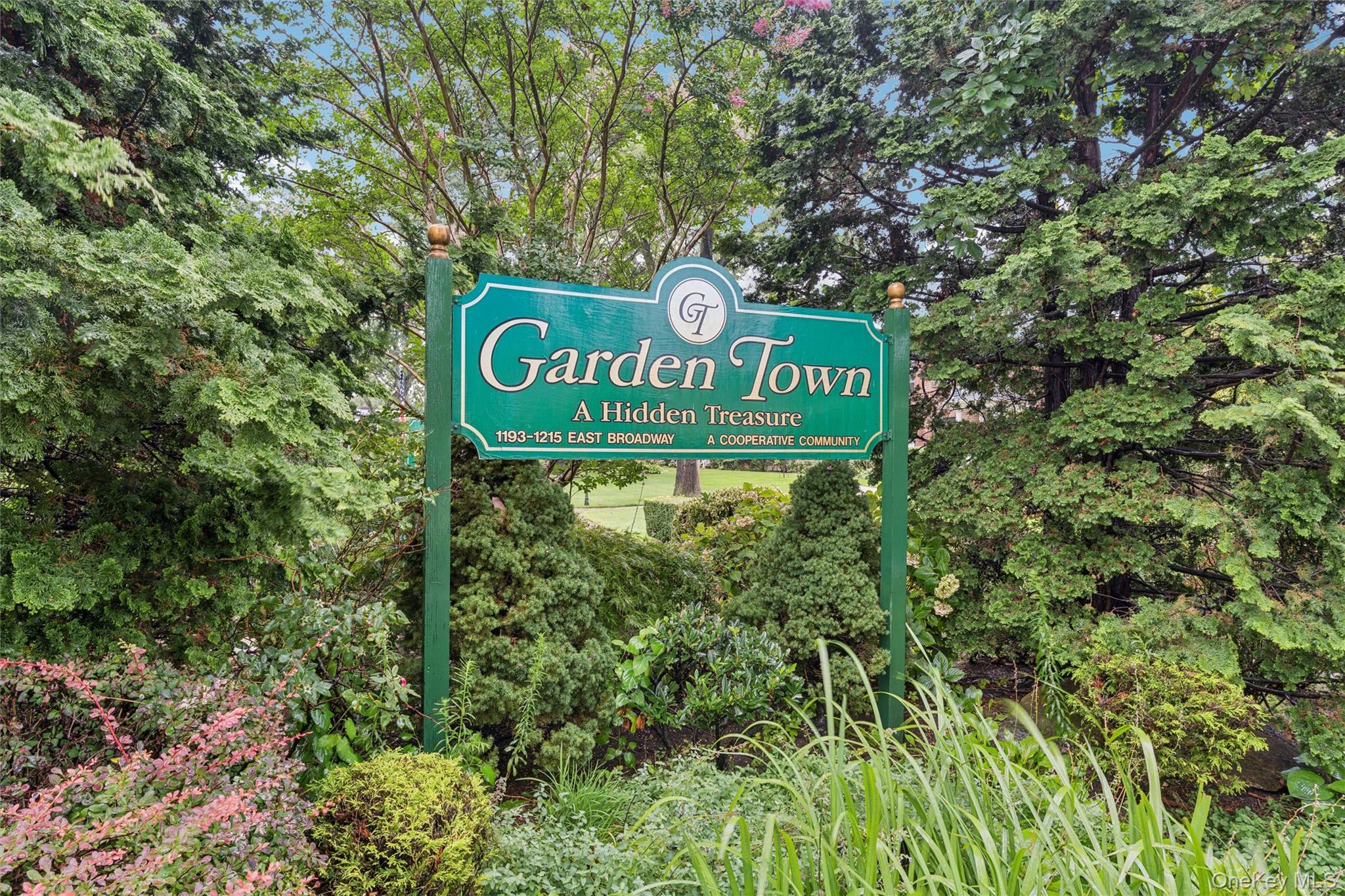 1195 E Broadway Unit L21, Hewlett NY 11557