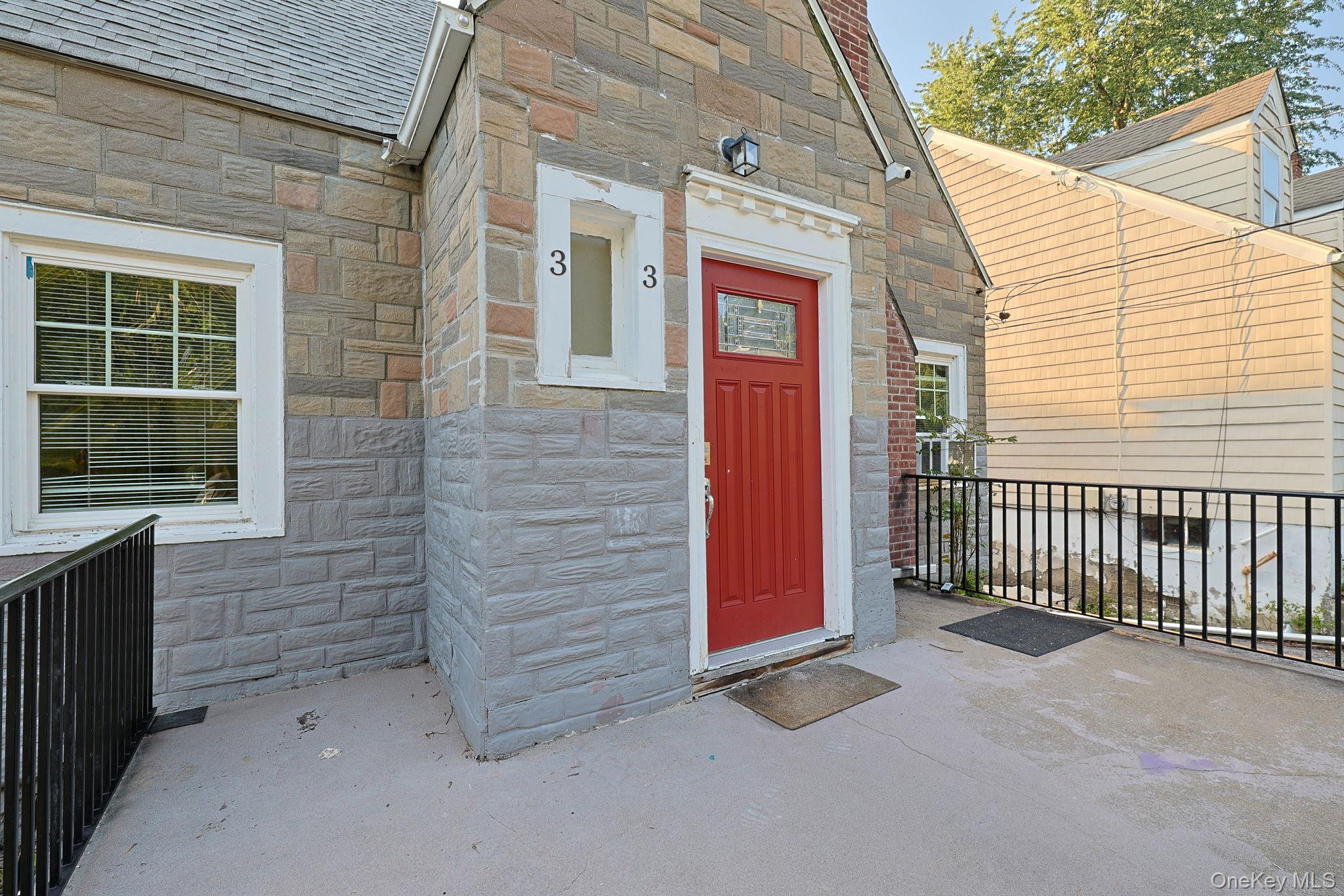 33 Fitchett Street, Poughkeepsie NY 12601