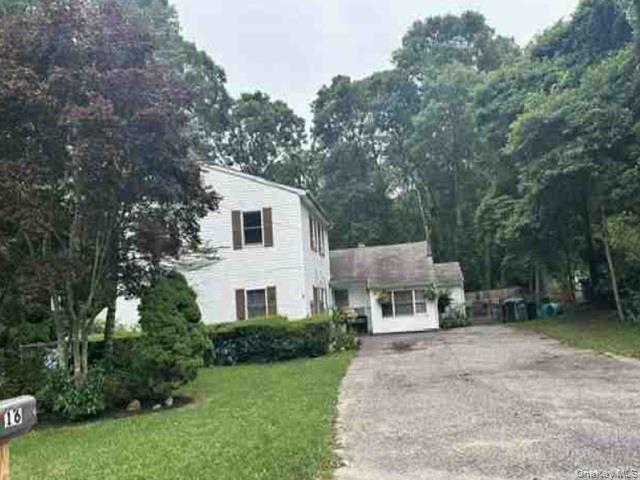 16 Astor Drive, Shirley NY 11967