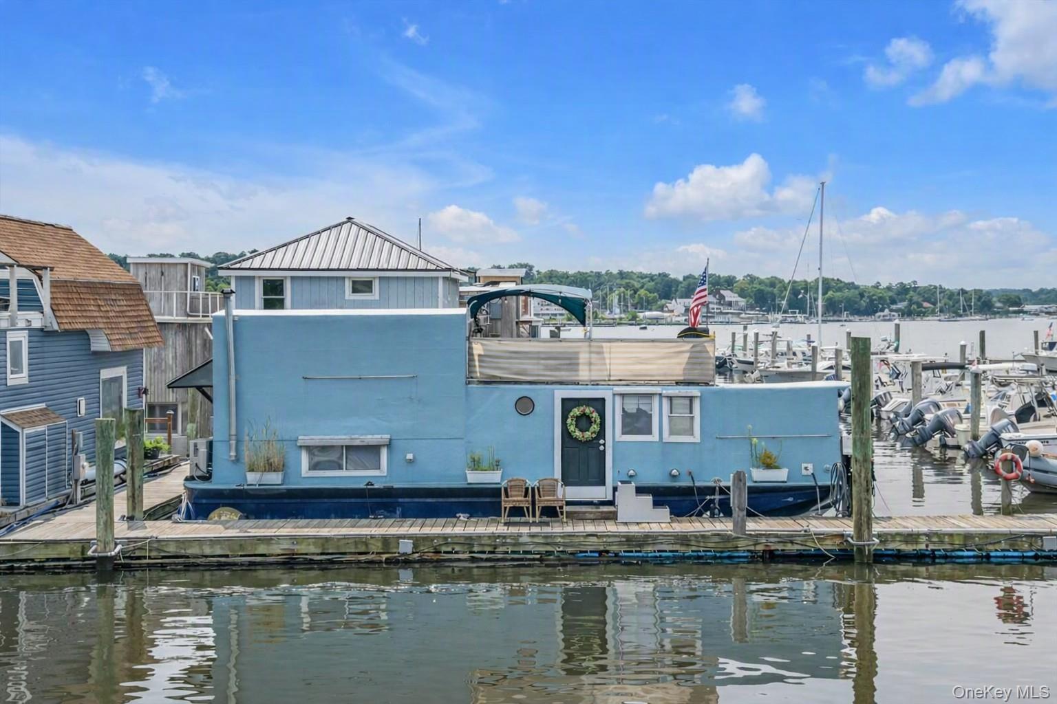 24 Matinecock Avenue, Port Washington NY 11050