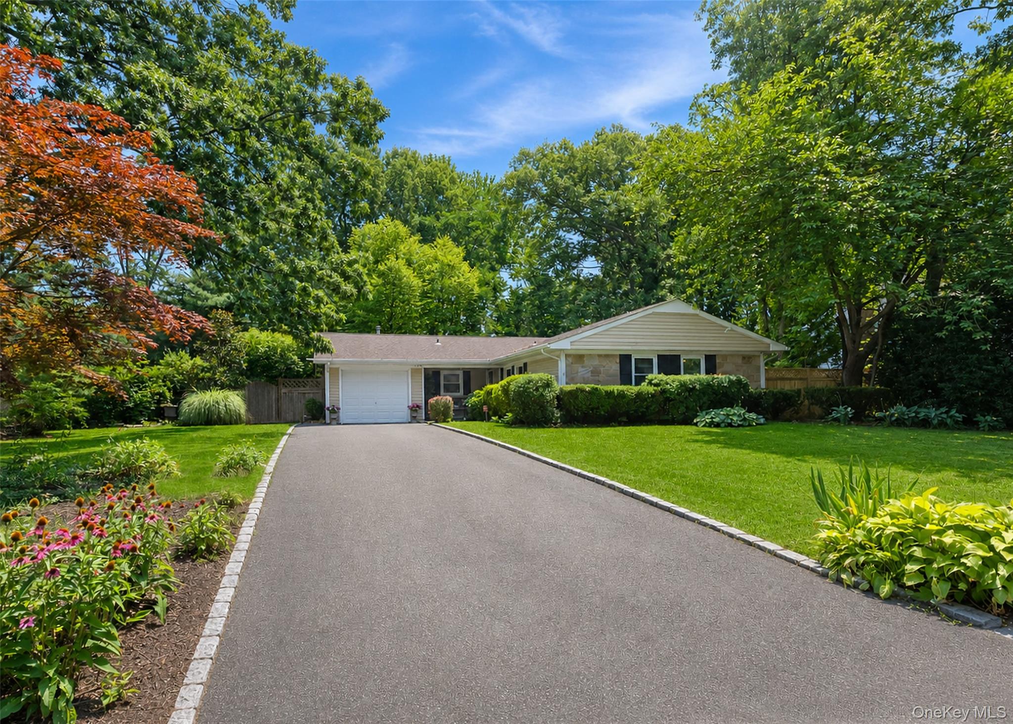 19 Pennaquid Road, Coram NY 11727