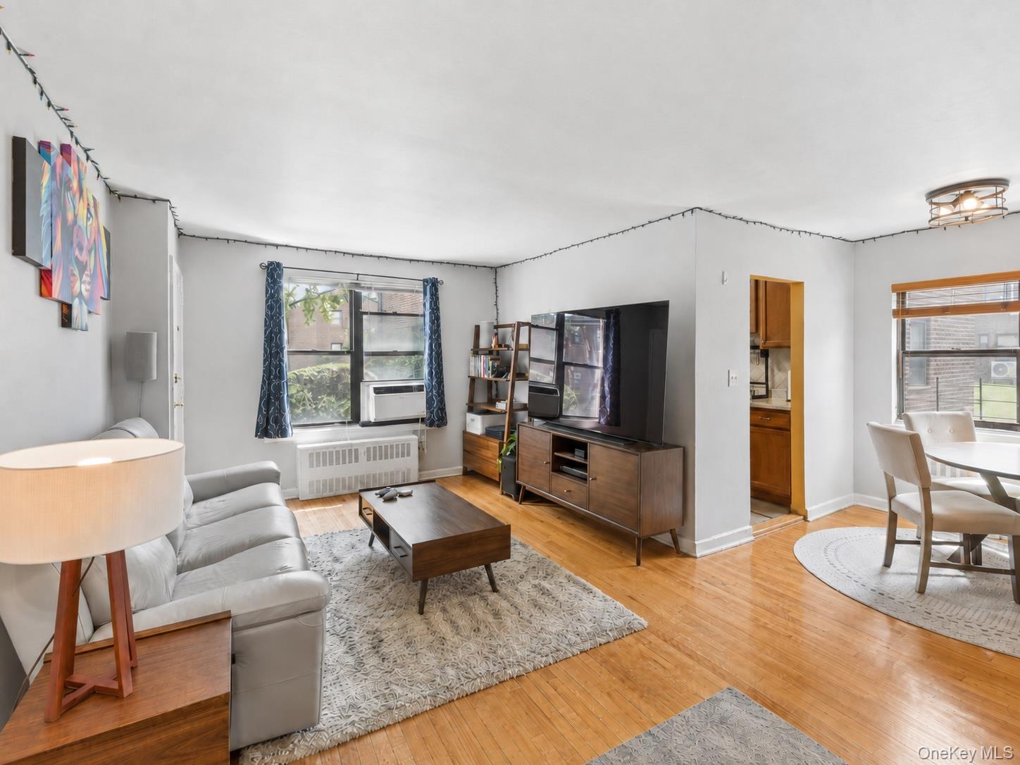 196-29 69th Ave Unit #1st Fl, Fresh Meadows NY 11365