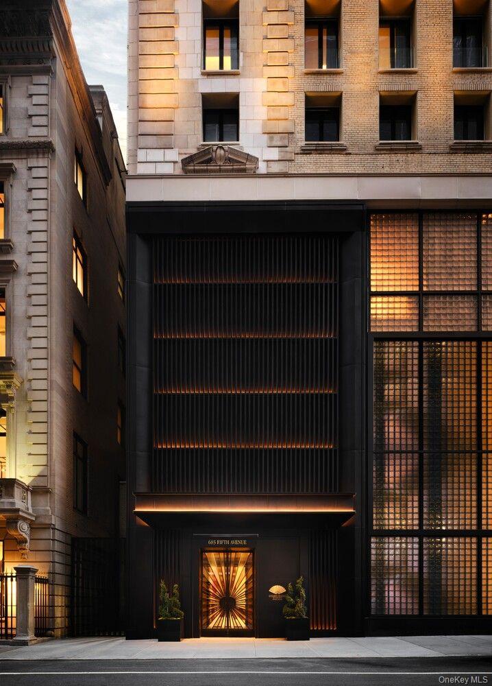 685 5TH Avenue Unit 22B, Manhattan NY 10022