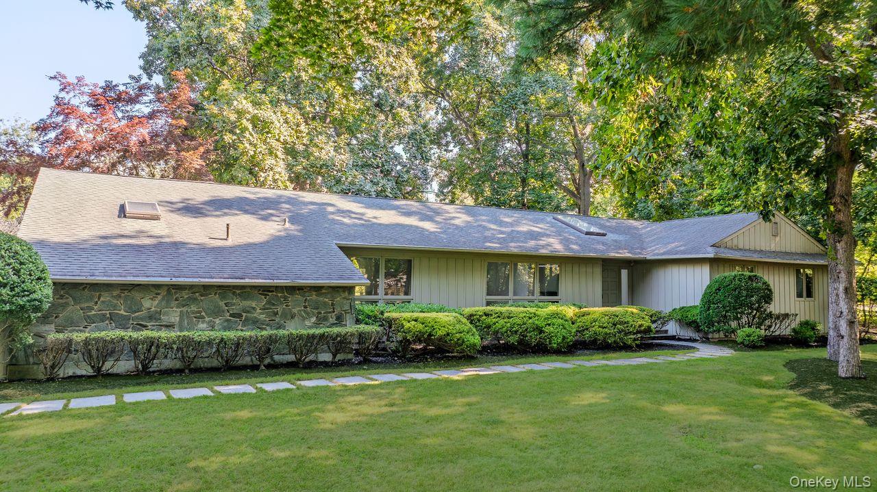 30 Fairway Drive, Port Jefferson NY 11777