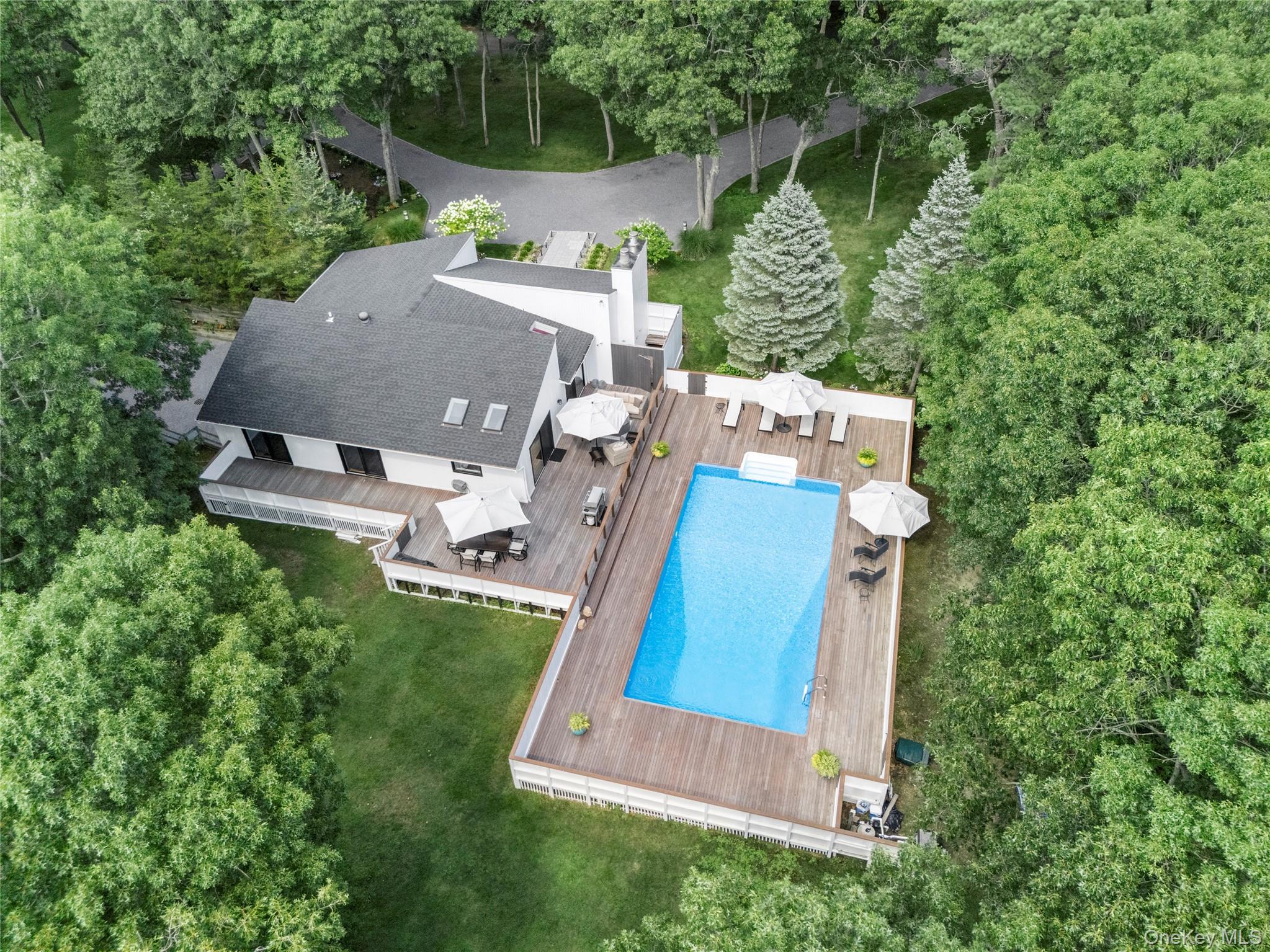 98 Old Farm Road, Sagaponack NY 11962