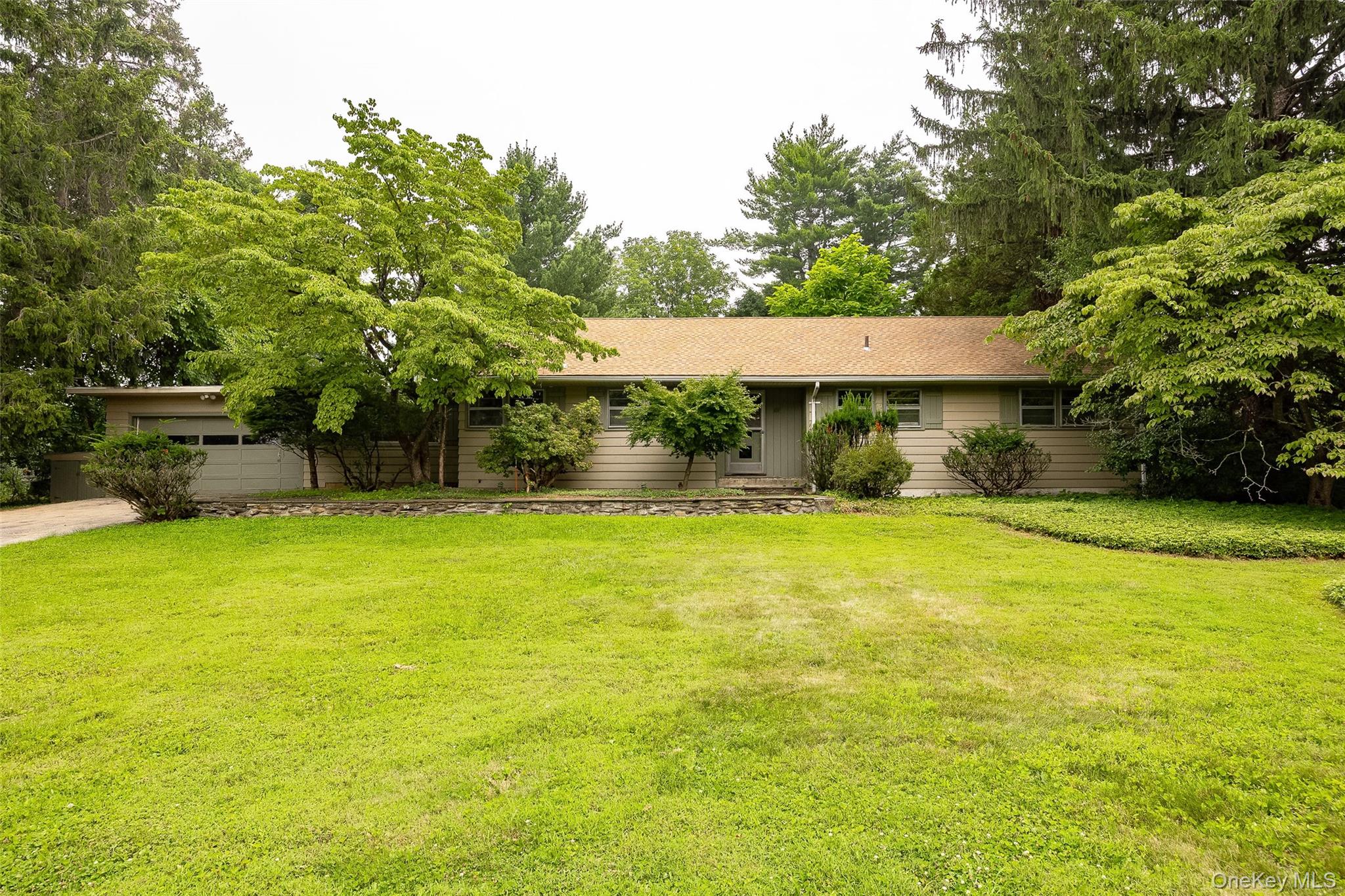18 Flower Hill Road, Poughkeepsie NY 12603
